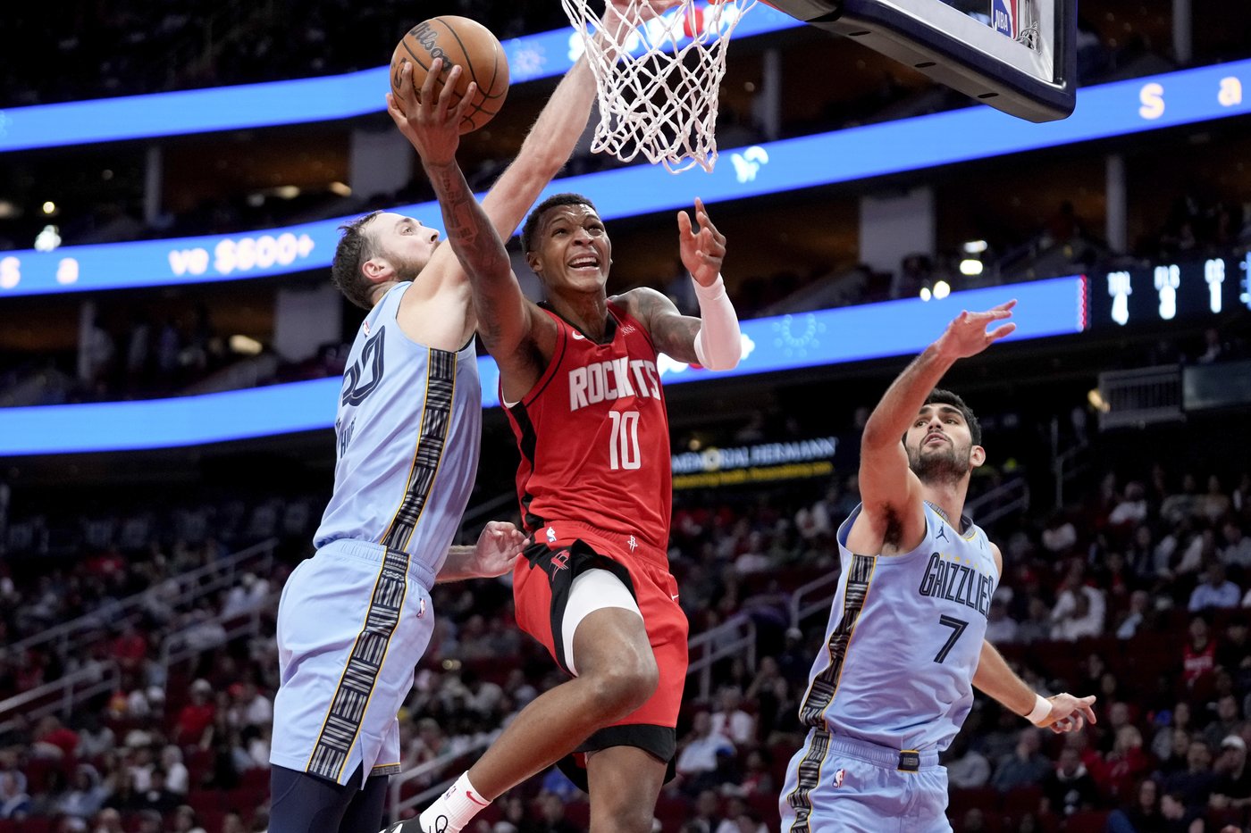 Jalen Green leads the way with 22 points in Houston's 128-108 win over Memphis | iNFOnews.ca