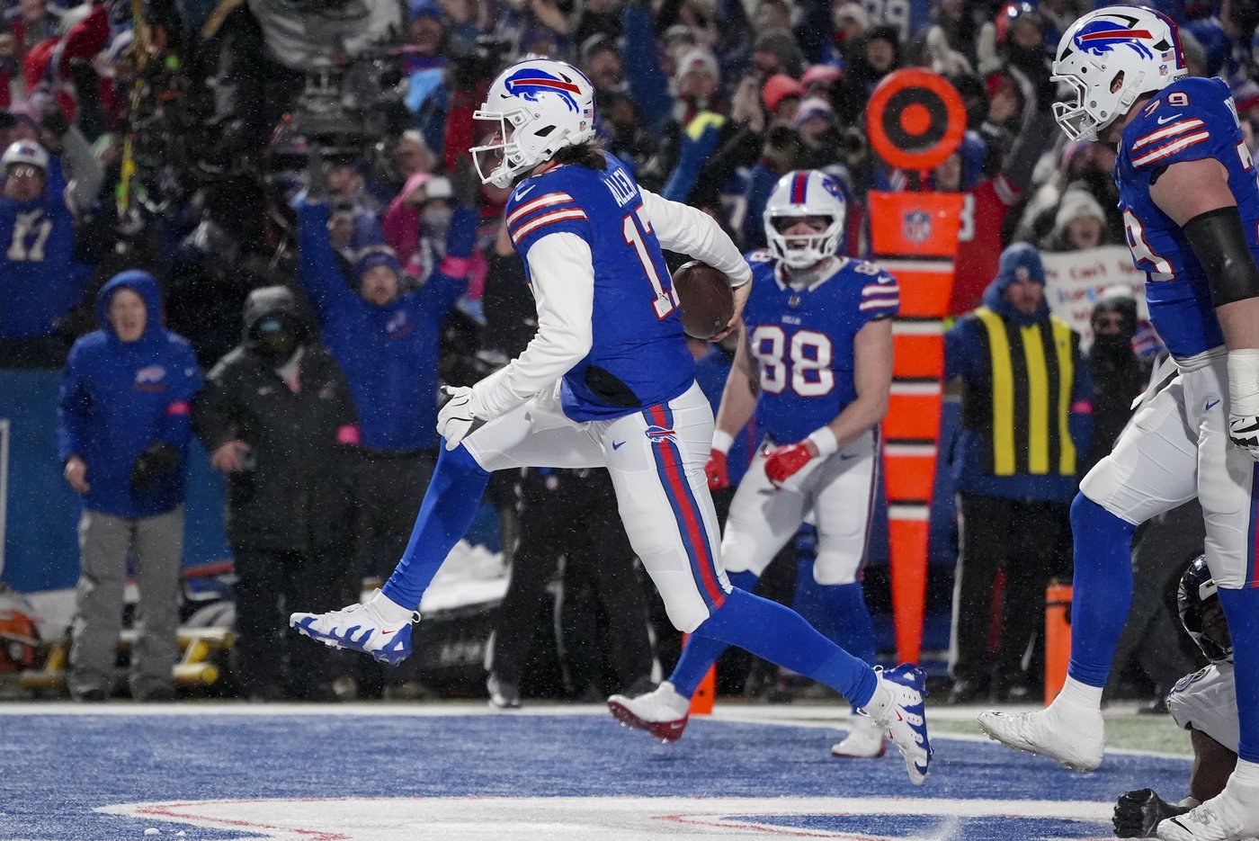 Josh Allen scores 2 TDs, Bills force 3 turnovers to beat Ravens 27-25 and reach AFC title game | iNFOnews.ca