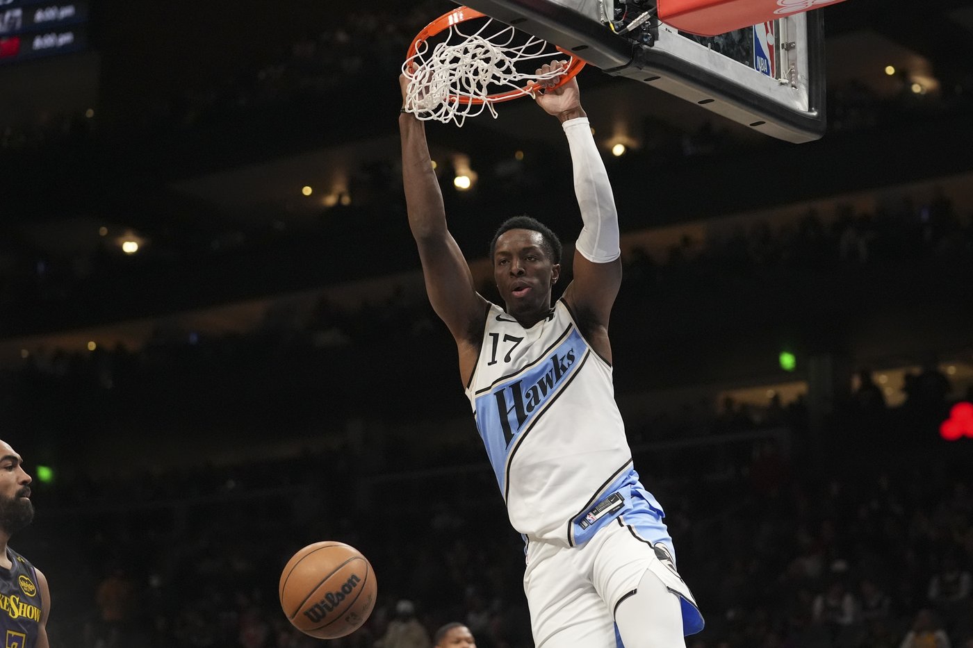 Young hits 3-point in overtime to give Hawks 6 straight wins, 134-132 over Lakers | iNFOnews.ca Young hits 3-point in overtime to give Hawks 6 straight wins, 134-132 over Lakers | iNFOnews.ca