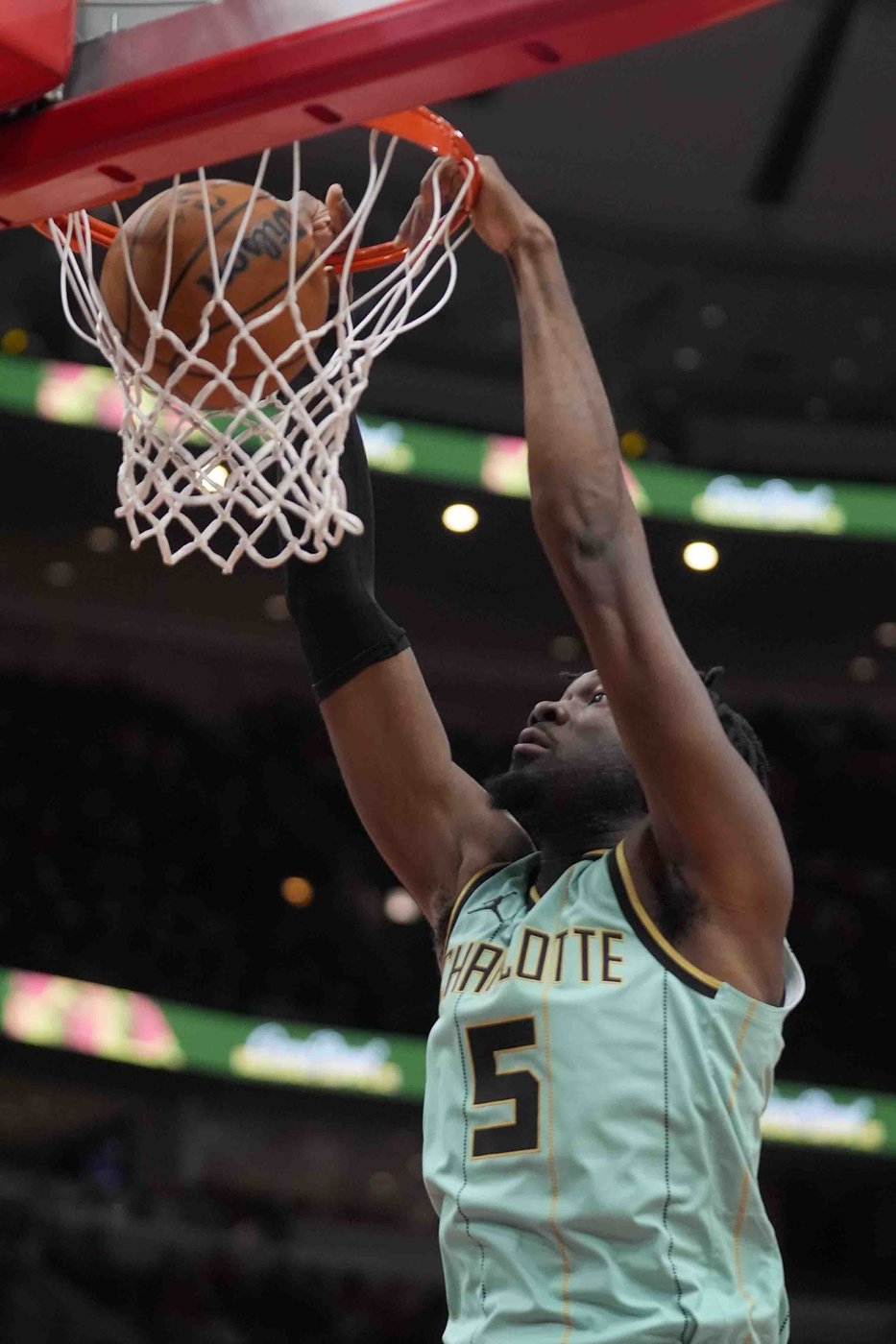 Dosunmu and Giddey lead the Bulls past the struggling Hornets 109-95 | iNFOnews.ca Dosunmu and Giddey lead the Bulls past the struggling Hornets 109-95 | iNFOnews.ca