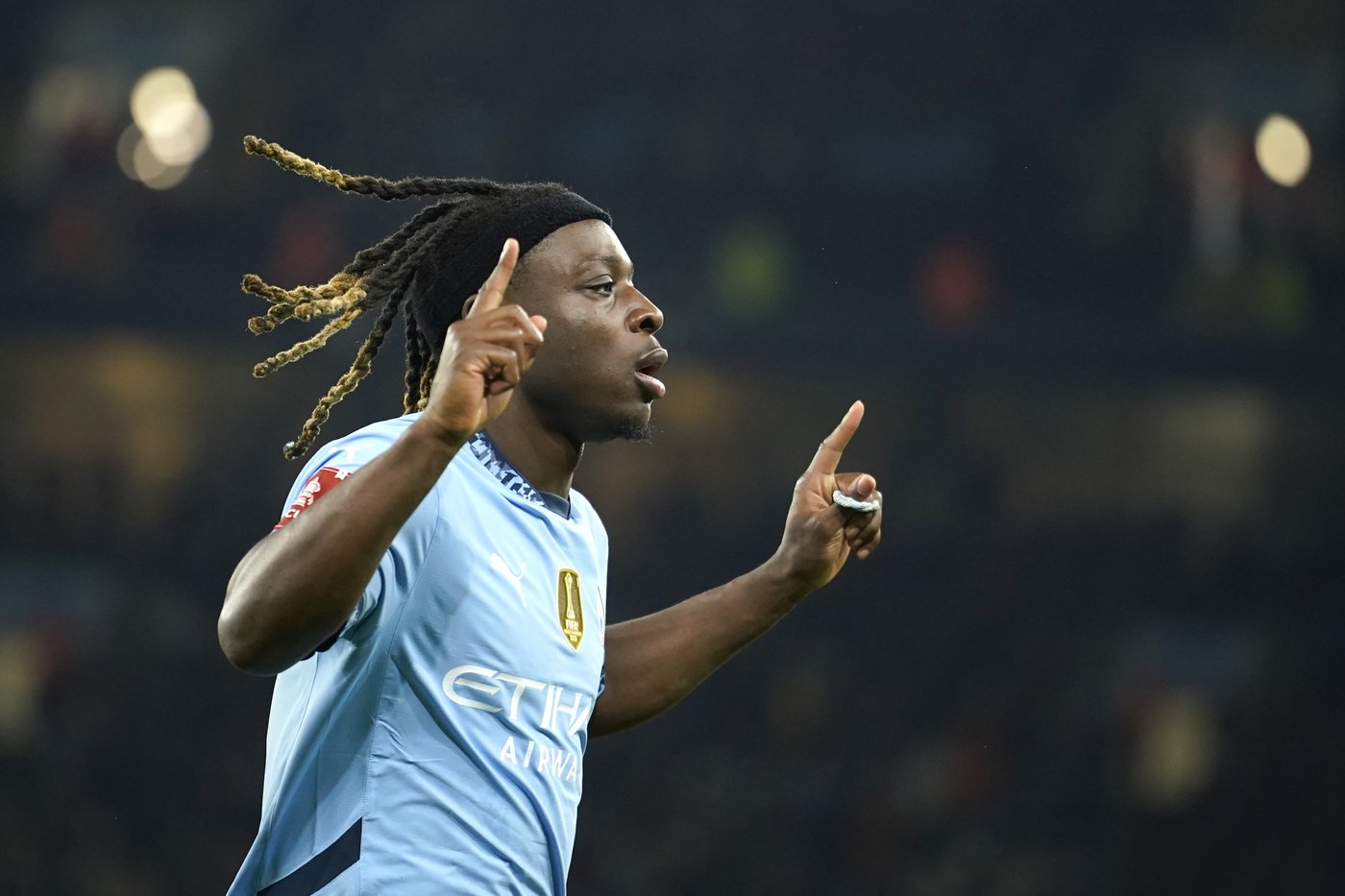 Man City wins 8-0 against Salford City in the FA Cup and Liverpool routs Accrington Stanley | iNFOnews.ca
