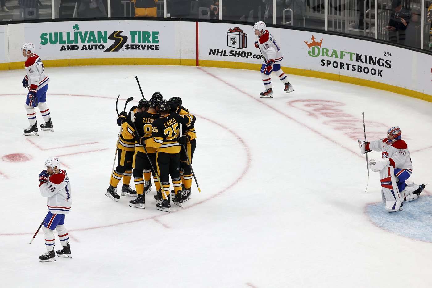 Charlie McAvoy, Charlie Coyle each score twice as Bruins beat Canadiens 6-3 | iNFOnews.ca Charlie McAvoy, Charlie Coyle each score twice as Bruins beat Canadiens 6-3 | iNFOnews.ca
