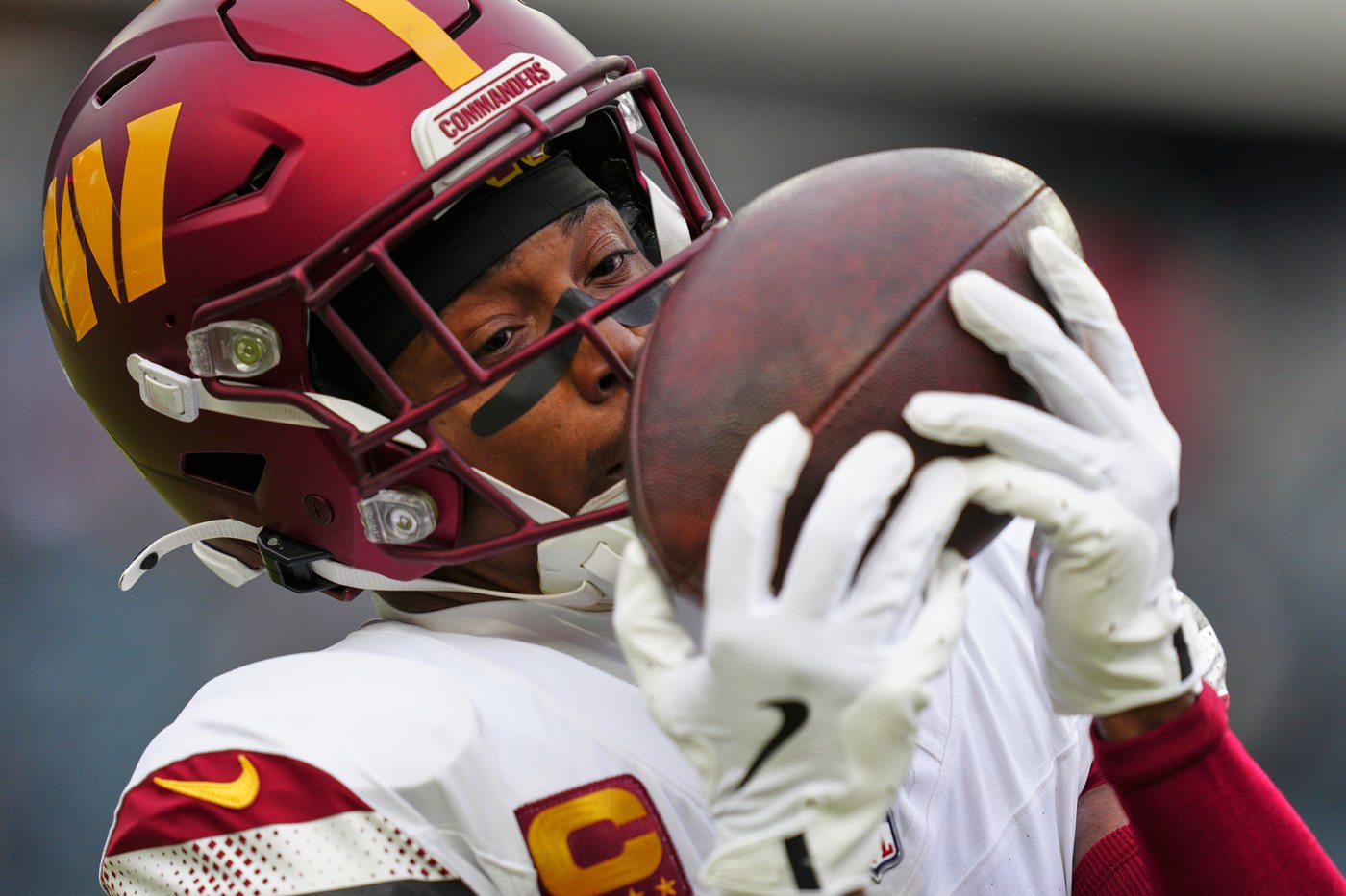Terry McLaurin and the Commanders agree on a 3-year extension worth $96 million, AP source says | iNFOnews.ca