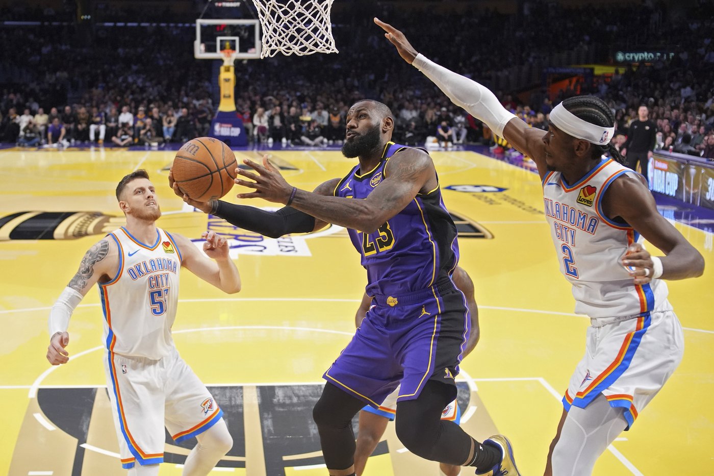 Shai Gilgeous-Alexander scores 36 points as Thunder defeat Lakers 101-93 in NBA Cup game | iNFOnews.ca Shai Gilgeous-Alexander scores 36 points as Thunder defeat Lakers 101-93 in NBA Cup game | iNFOnews.ca