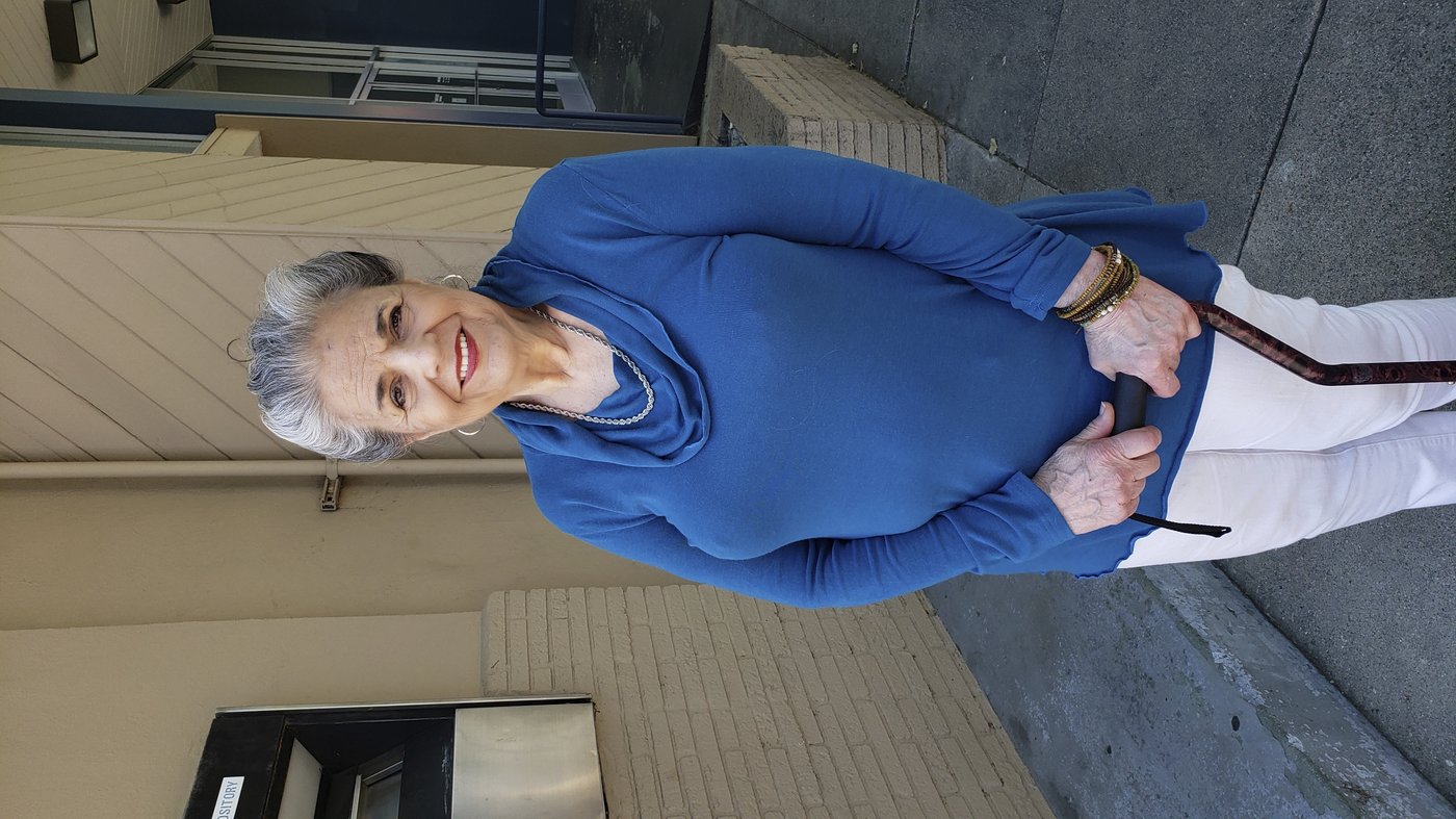 Workers at a California senior home race to evacuate residents in wildfire | iNFOnews.ca