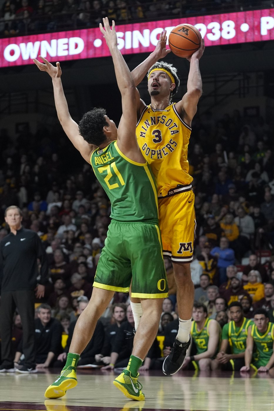 Dawson Garcia's loyalty to the suddenly surging Gophers has finally yielded some success | iNFOnews.ca