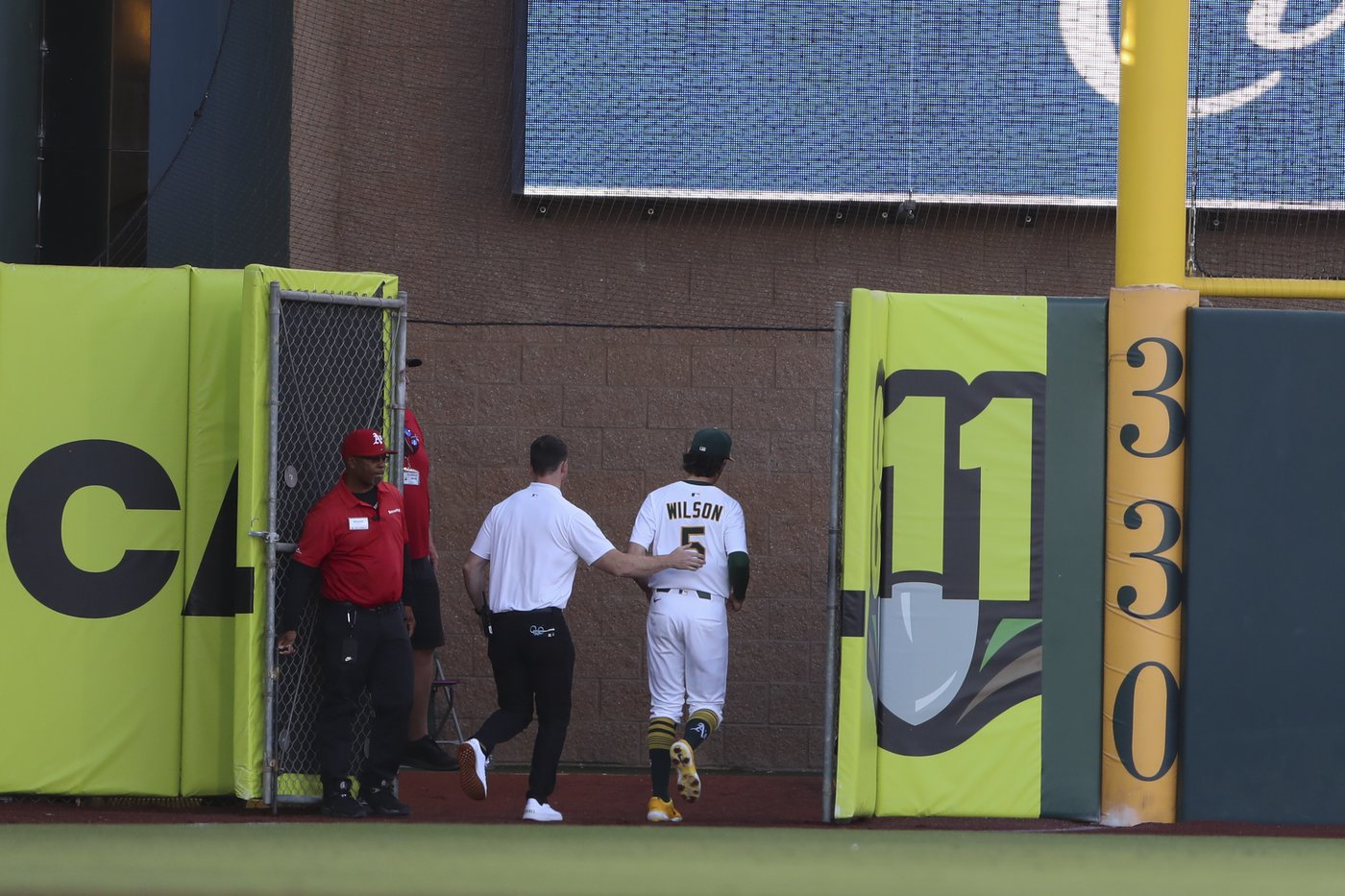 A's shortstop Jacob Wilson takes batting practice, expected to return soon after hand injury | iNFOnews.ca A's shortstop Jacob Wilson takes batting practice, expected to return soon after hand injury | iNFOnews.ca