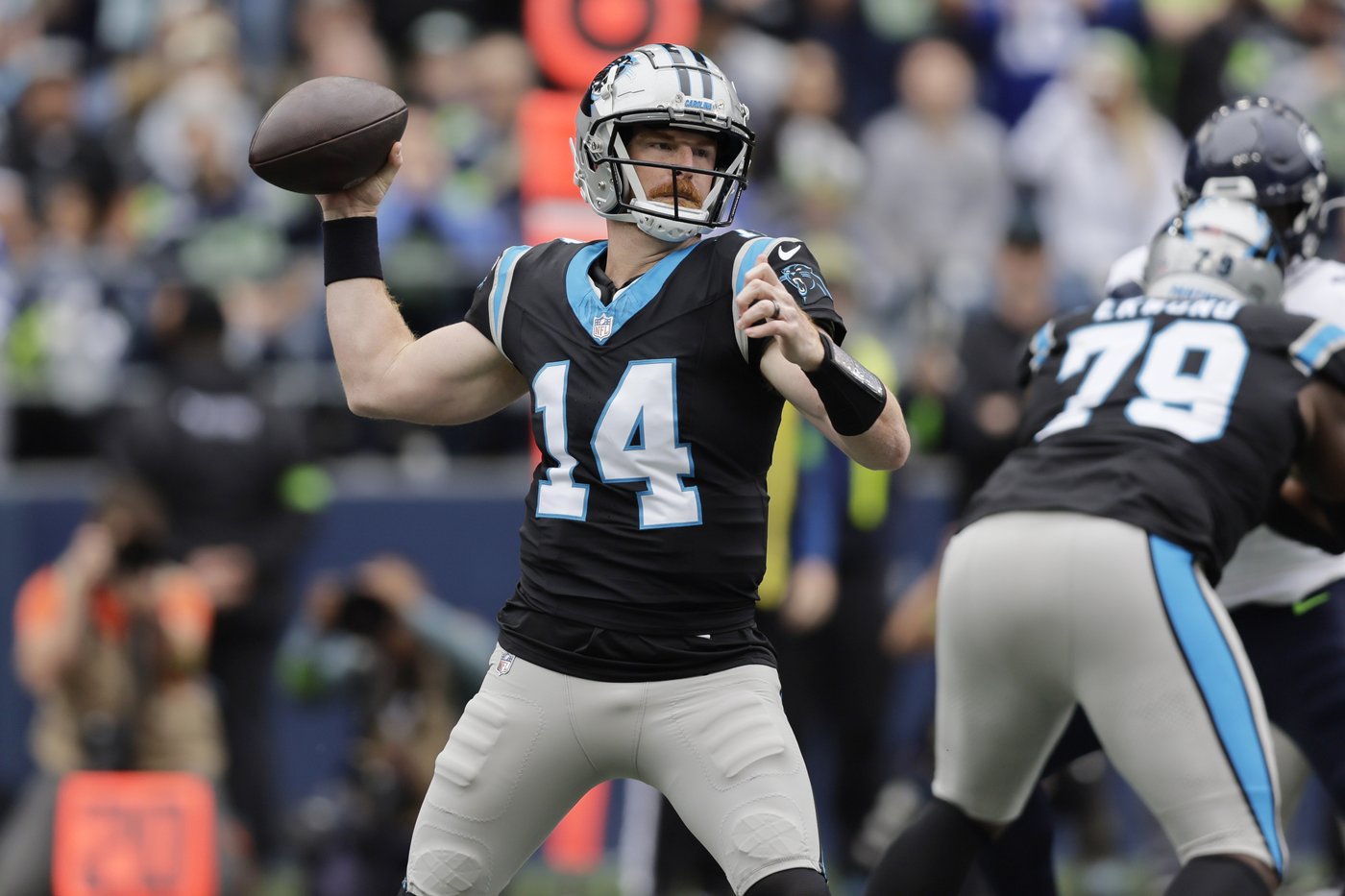 Coach Dave Canales says Panthers aren't considering trading QB Young after benching 2023 No. 1 pick | iNFOnews.ca Coach Dave Canales says Panthers aren't considering trading QB Young after benching 2023 No. 1 pick | iNFOnews.ca