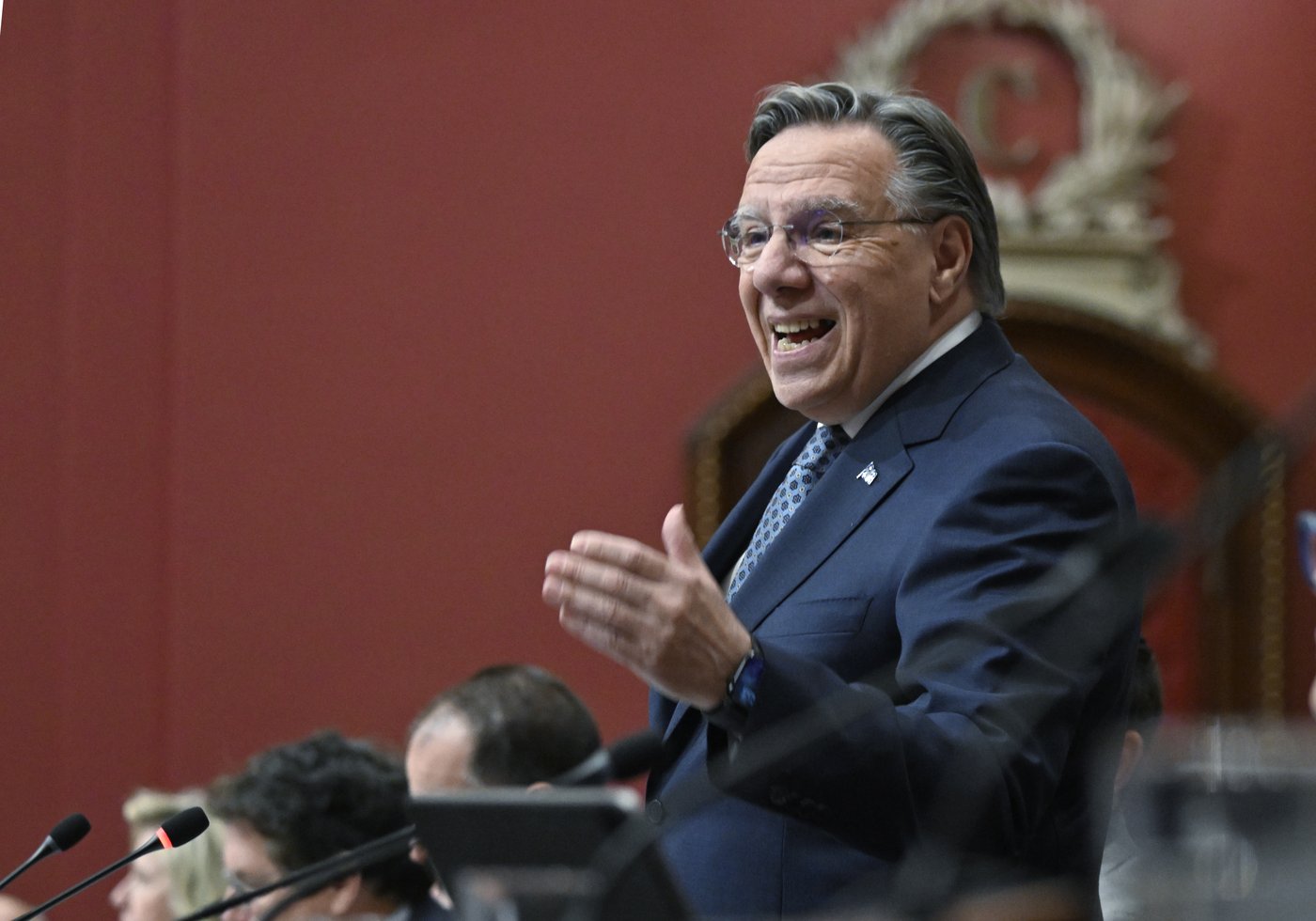 Quebec government tables draft constitution to protect values, boost autonomy | iNFOnews.ca