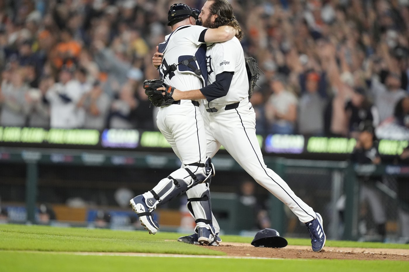Tigers clinch AL wild card, ending playoff drought with 4-1 win over record-breaking White Sox | iNFOnews.ca Tigers clinch AL wild card, ending playoff drought with 4-1 win over record-breaking White Sox | iNFOnews.ca