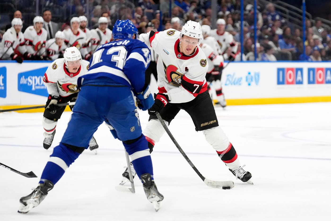 Shane Pinto scores tiebreaking goal late in 3rd and Senators beat Lightning 5-4 | iNFOnews.ca