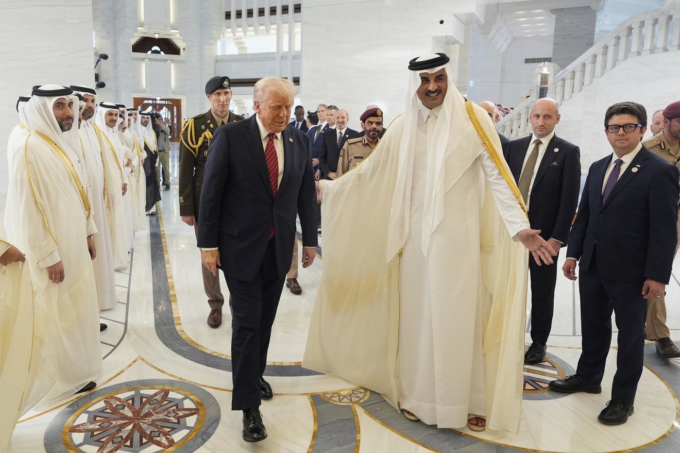 Trump marvels at wealth of his Arab hosts while he eyes White House and Air Force One upgrades | iNFOnews.ca
