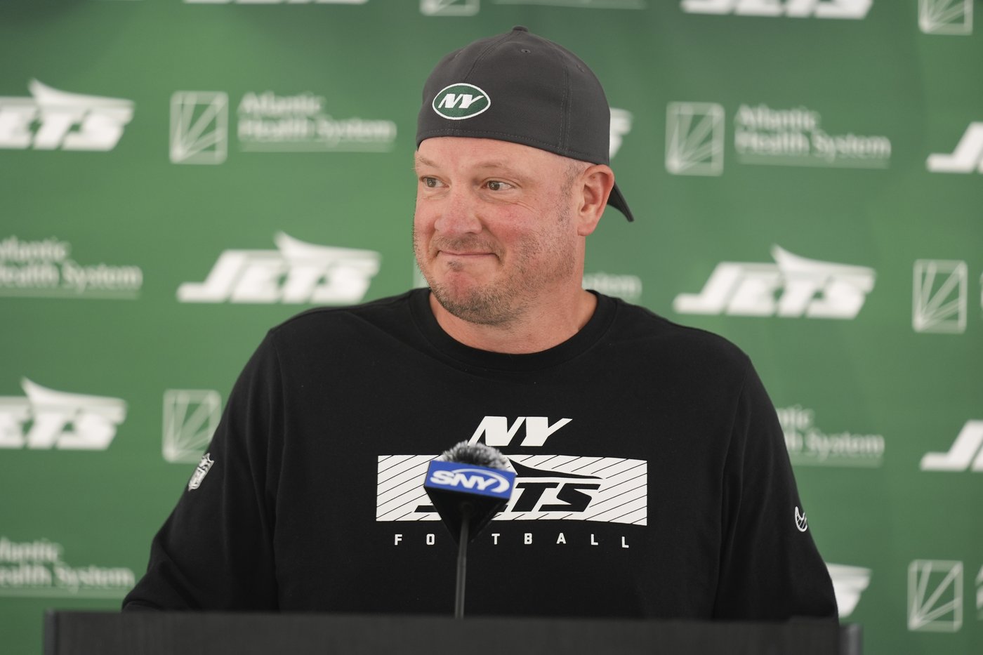Jets interim Jeff Ulbrich replaces Nathaniel Hackett with Todd Downing as the offense's play caller | iNFOnews.ca Jets interim Jeff Ulbrich replaces Nathaniel Hackett with Todd Downing as the offense's play caller | iNFOnews.ca