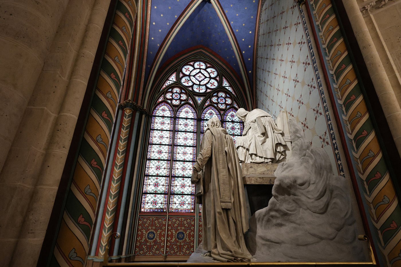 PHOTO COLLECTION: France Notre Dame | iNFOnews.ca