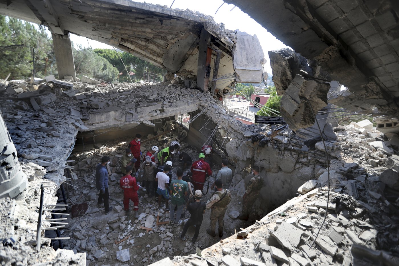 Middle East latest: 22 people killed and 117 wounded in Israeli airstrikes in Beirut, Lebanon says | iNFOnews.ca Middle East latest: 22 people killed and 117 wounded in Israeli airstrikes in Beirut, Lebanon says | iNFOnews.ca