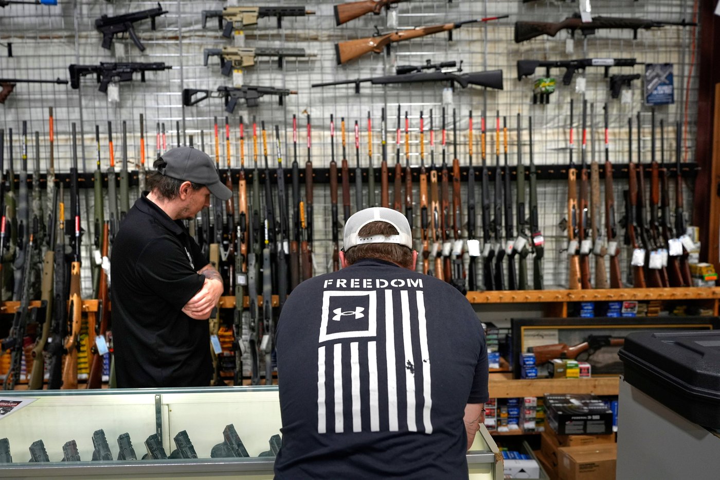 Maine voters approve red flag gun law after mass shooting that killed 18 | iNFOnews.ca Maine voters approve red flag gun law after mass shooting that killed 18 | iNFOnews.ca