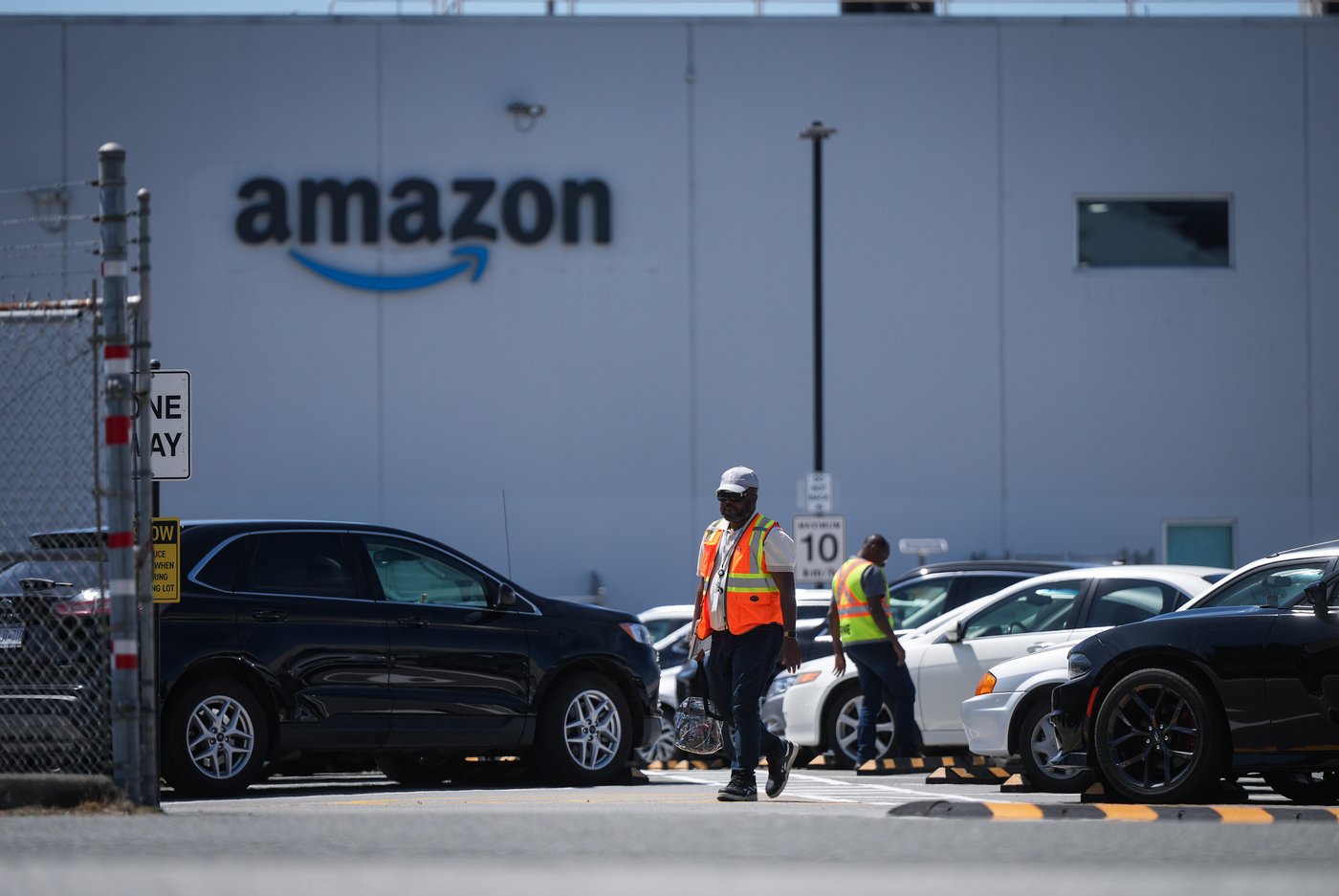 Union leaders to meet with workers of Amazon facility in Delta, B.C. | iNFOnews.ca Union leaders to meet with workers of Amazon facility in Delta, B.C. | iNFOnews.ca