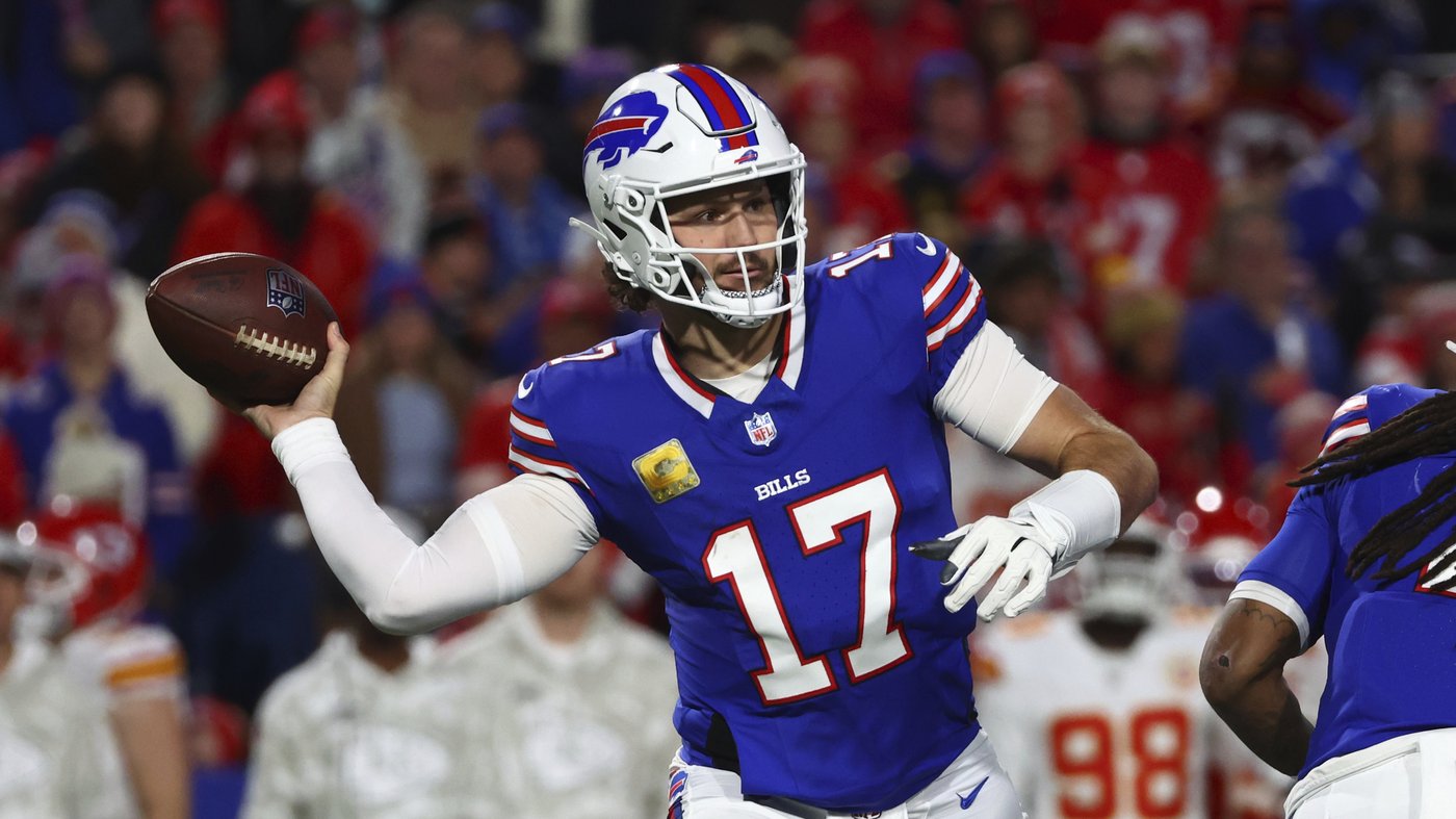 Josh Allen's 26-yard run seals Bills' 30-21 win over KC and ends Chiefs' bid for a perfect season | iNFOnews.ca Josh Allen's 26-yard run seals Bills' 30-21 win over KC and ends Chiefs' bid for a perfect season | iNFOnews.ca