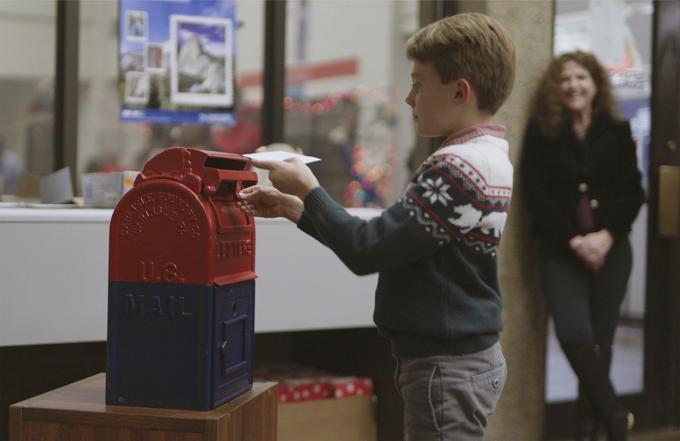 10 options from Santa's big bag of Christmas TV programming | iNFOnews.ca