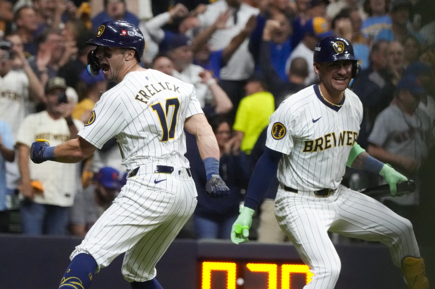 Ninth-inning collapse makes Brewers' latest playoff exit particularly painful | iNFOnews.ca