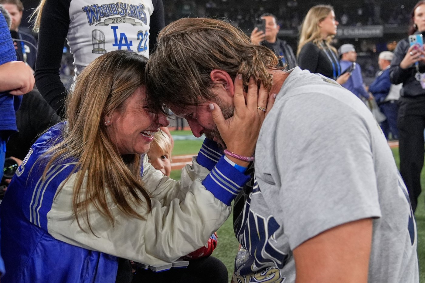 Dodgers great Clayton Kershaw ends his career unaware at first that he won the World Series again | iNFOnews.ca Dodgers great Clayton Kershaw ends his career unaware at first that he won the World Series again | iNFOnews.ca