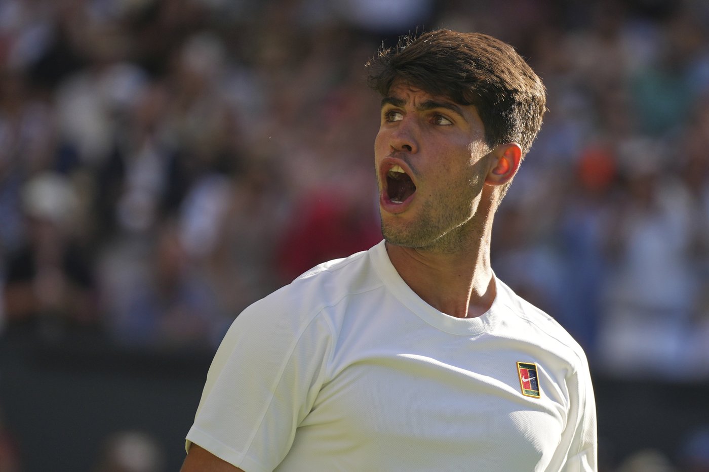Wimbledon: 2-time defending champ Carlos Alcaraz needs 5 sets to beat Fabio Fognini in the 1st round | iNFOnews.ca