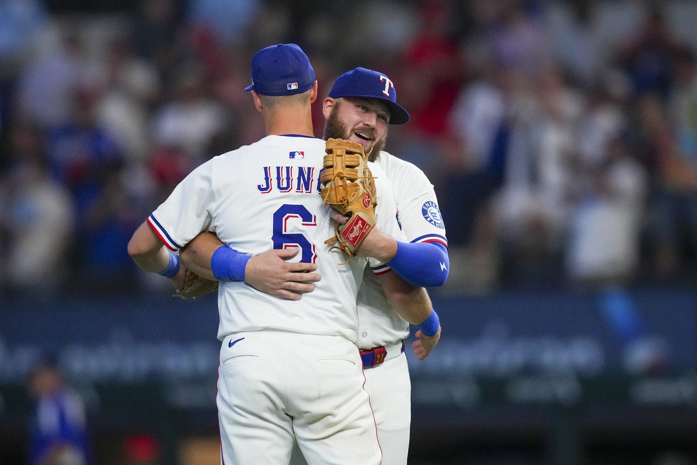 Rangers sweep Brewers with Jake Burger's two homers | iNFOnews.ca