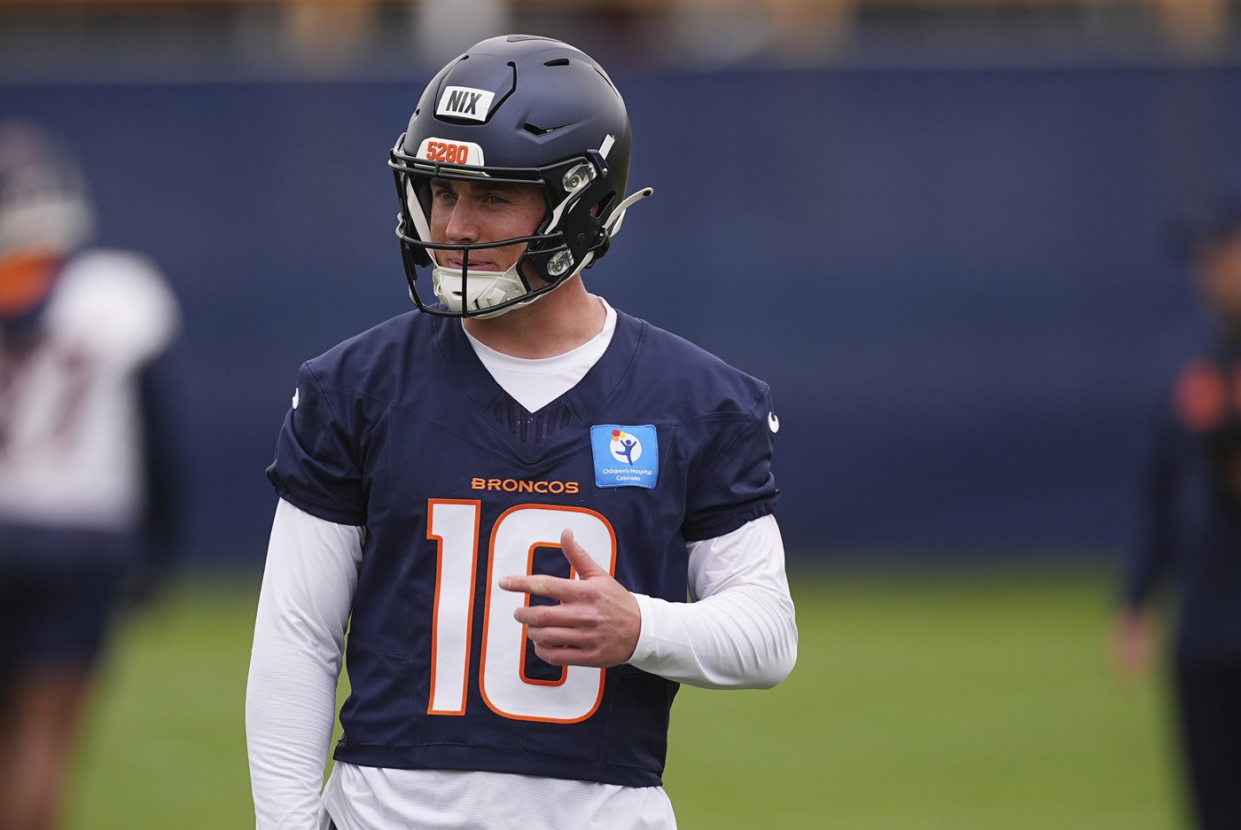 Broncos' Bo Nix looks more comfortable heading into 2nd season and elusive familiarity a big reason | iNFOnews.ca