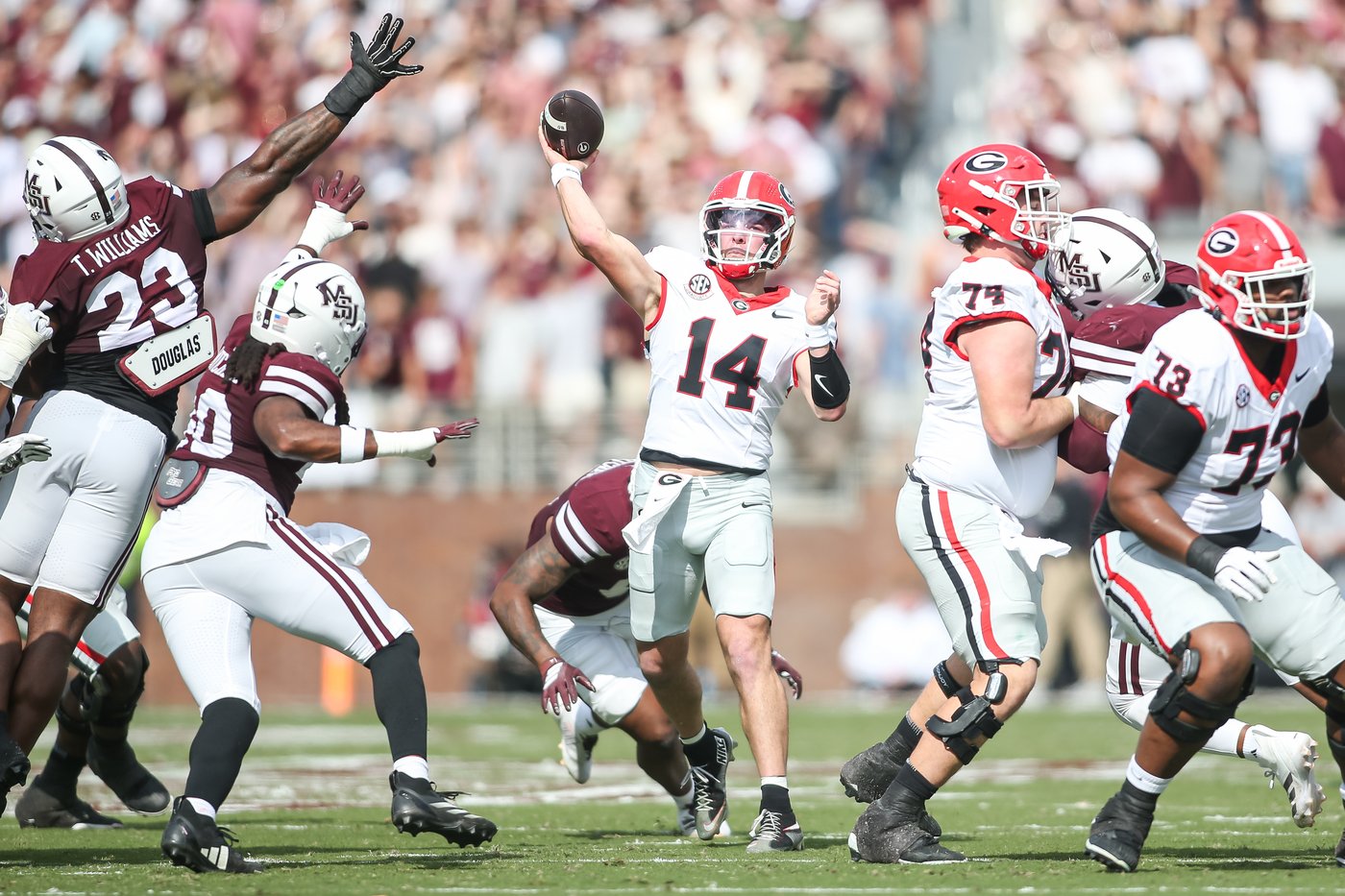 Gunner Stockton throws for three touchdowns as No. 5 Georgia beats Mississippi State 41-21 | iNFOnews.ca