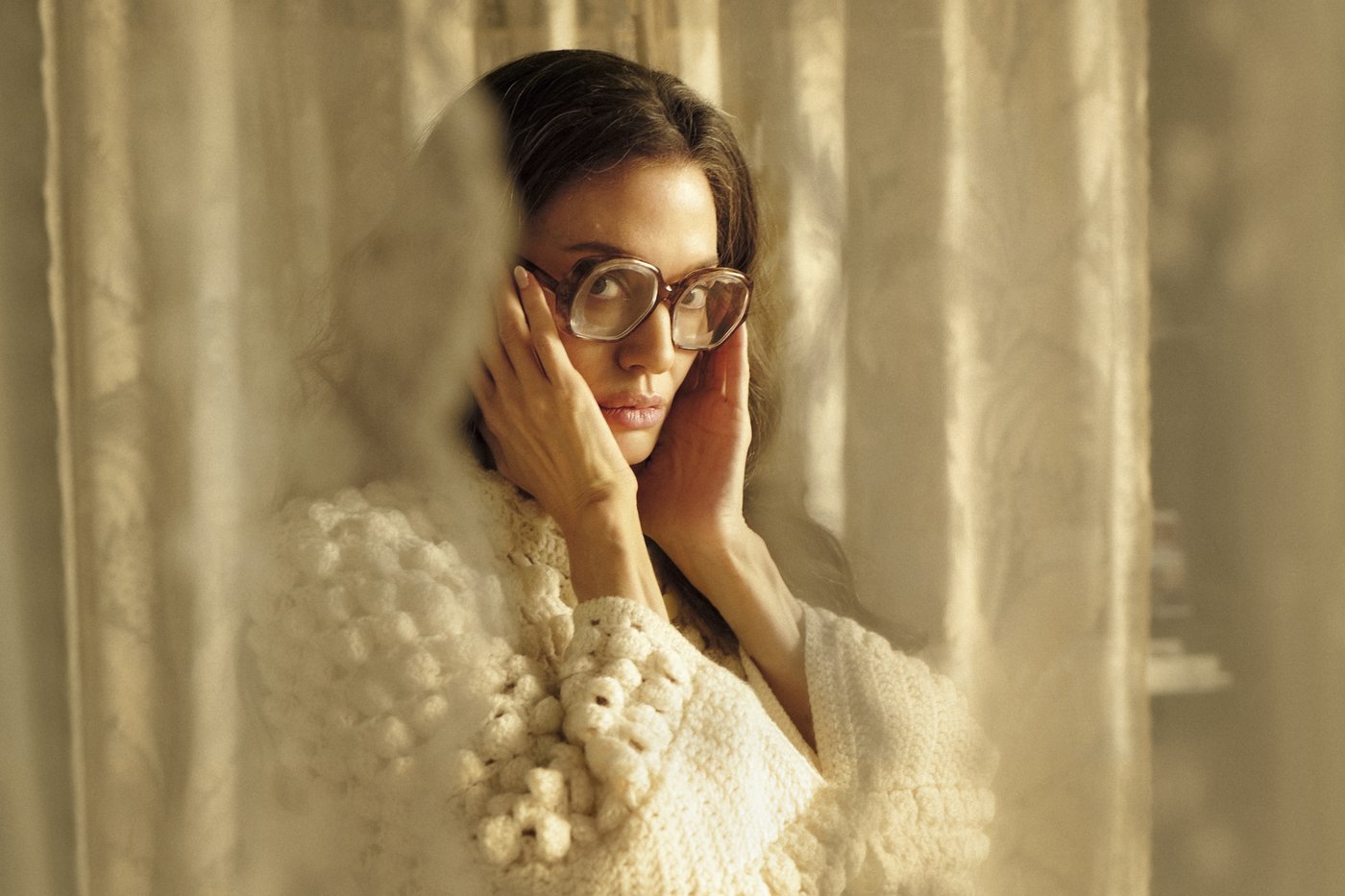 To play Maria Callas, Angelina Jolie had to learn how to breathe again | iNFOnews.ca To play Maria Callas, Angelina Jolie had to learn how to breathe again | iNFOnews.ca