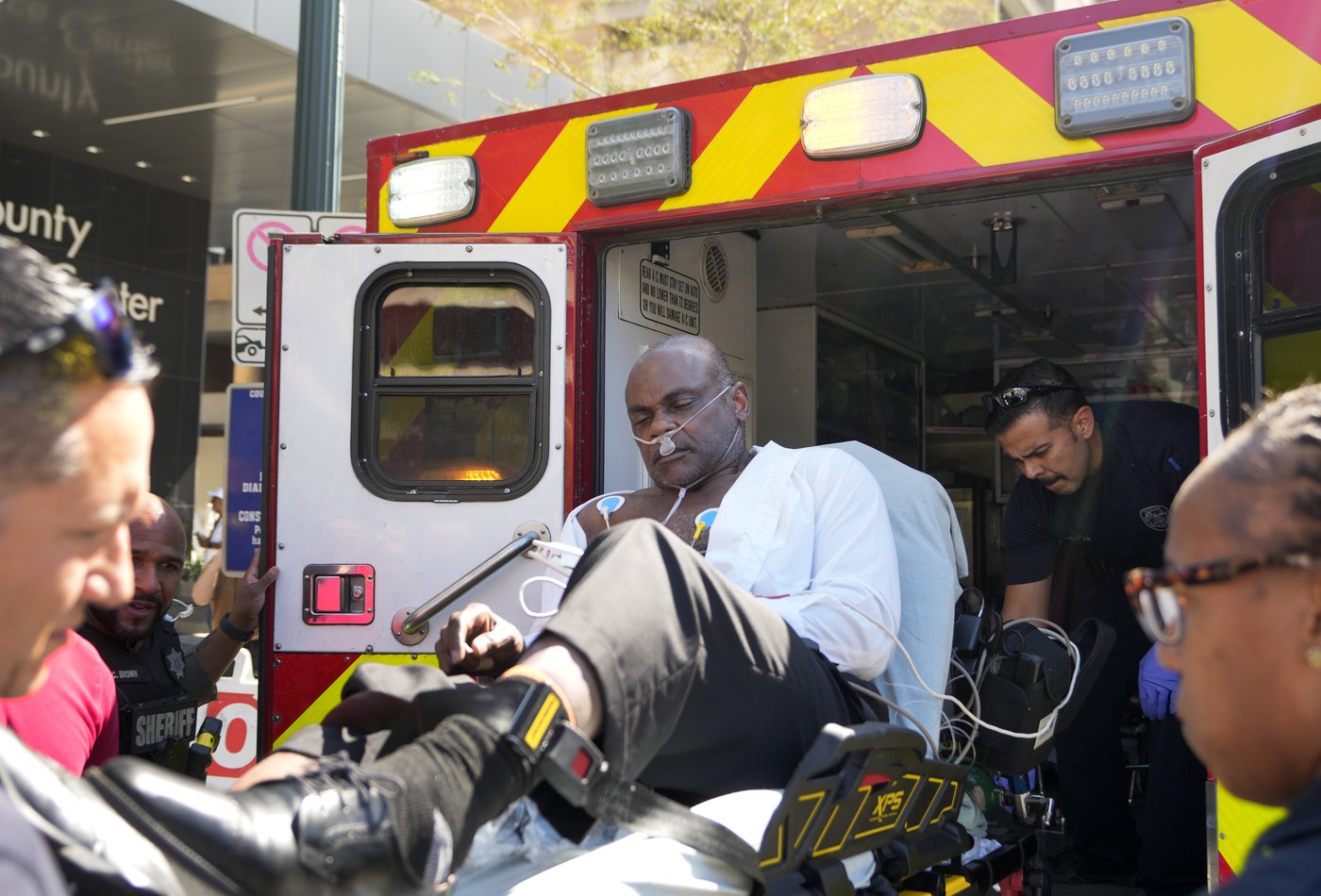 Ex-Houston officer rushed away in an ambulance during sentencing at double-murder trial | iNFOnews.ca Ex-Houston officer rushed away in an ambulance during sentencing at double-murder trial | iNFOnews.ca