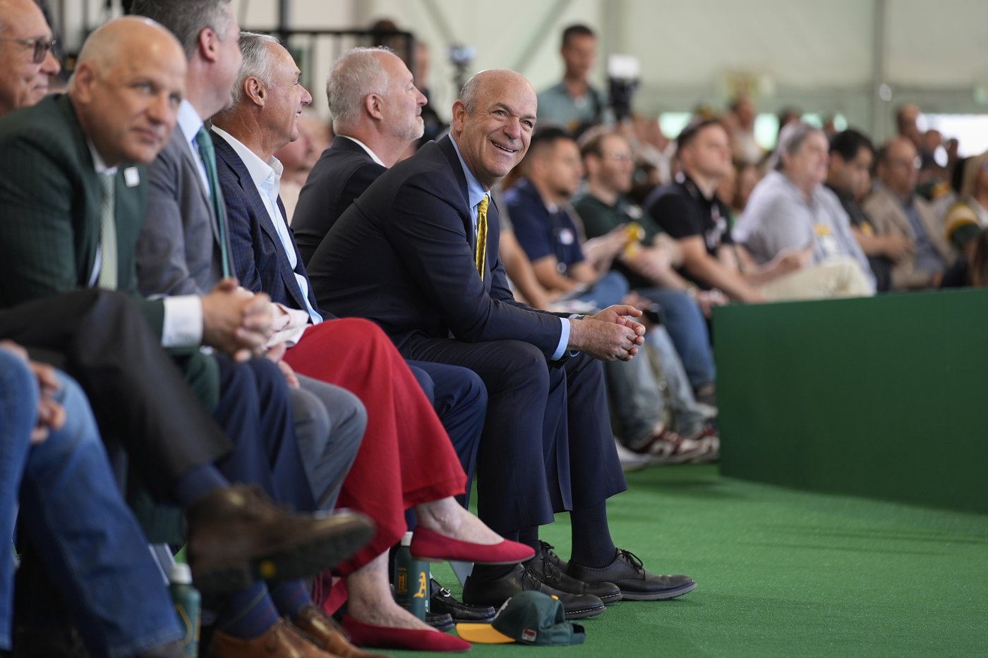 Athletics celebrate groundbreaking of $1.75 billion stadium project in Las Vegas | iNFOnews.ca