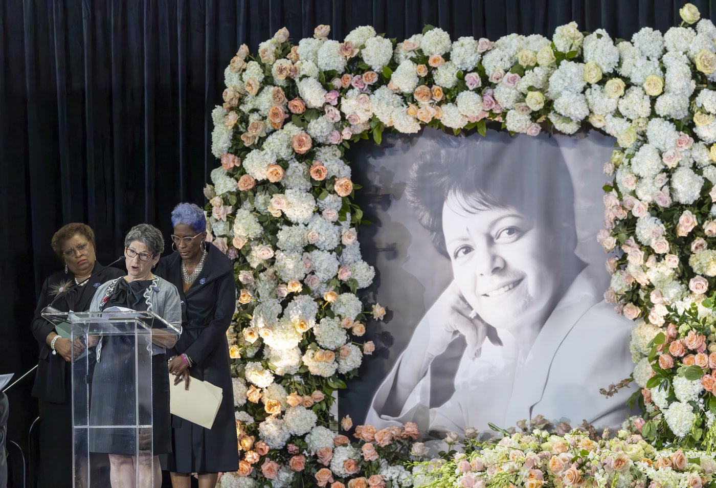 Jill Biden and Al Sharpton pay tribute to civil rights activist Sybil Morial | iNFOnews.ca Jill Biden and Al Sharpton pay tribute to civil rights activist Sybil Morial | iNFOnews.ca