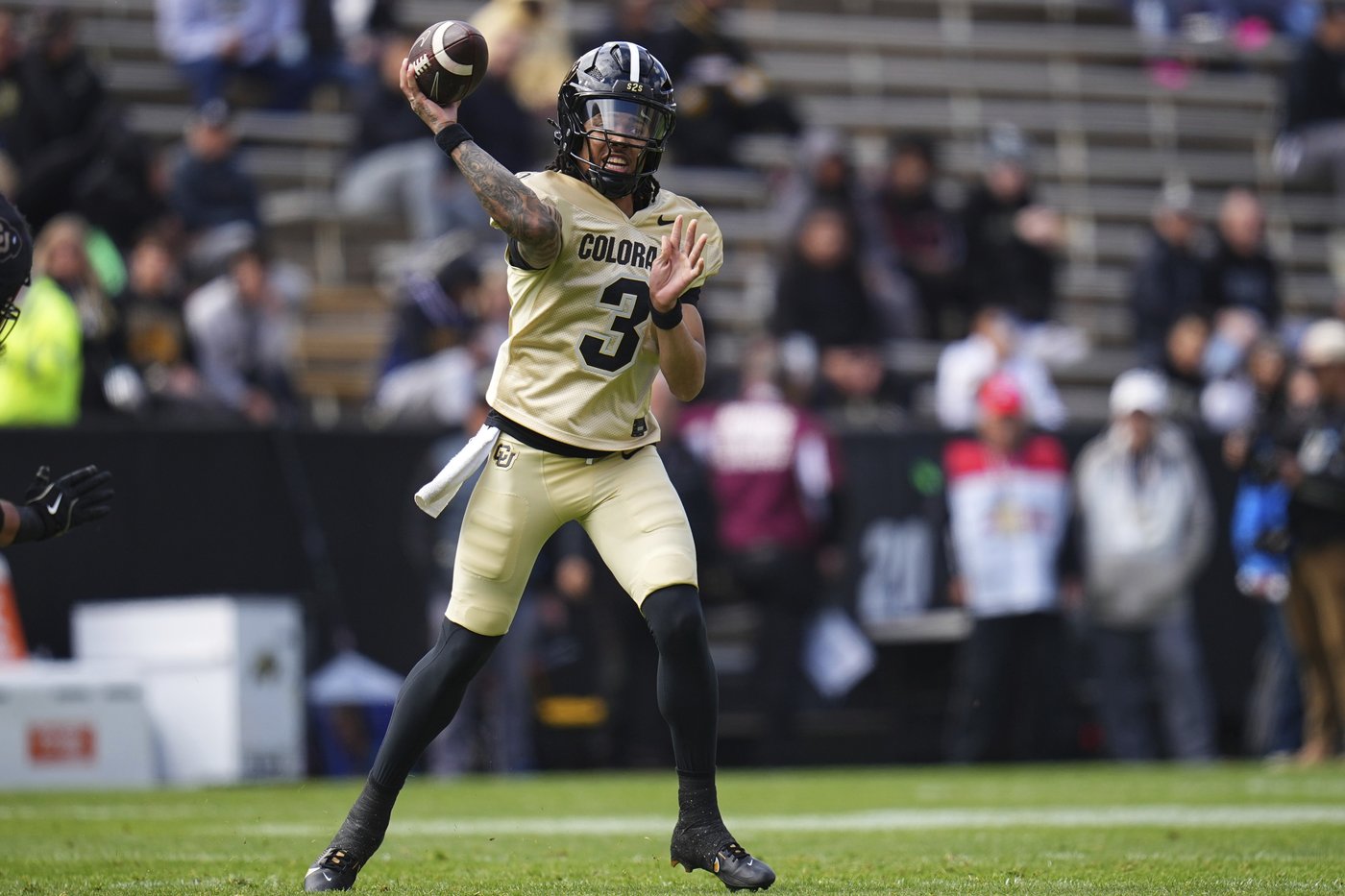 Deion Sanders keeps Colorado's starting QB a well-guarded secret ahead of season opener | iNFOnews.ca