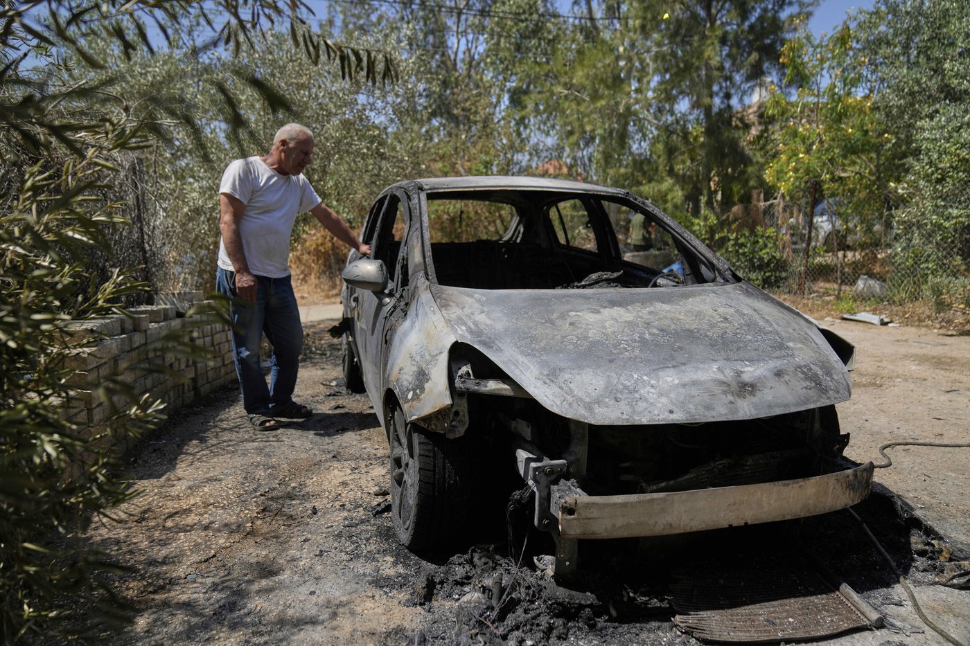 PHOTO COLLECTION: Palestinians in the West Bank report an overnight attack by Israeli settlers | iNFOnews.ca PHOTO COLLECTION: Palestinians in the West Bank report an overnight attack by Israeli settlers | iNFOnews.ca