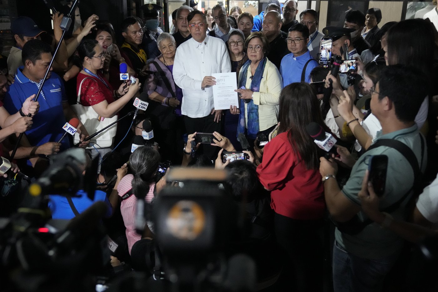 Impeachment complaint filed against Philippine Vice President Duterte after she threatened president | iNFOnews.ca Impeachment complaint filed against Philippine Vice President Duterte after she threatened president | iNFOnews.ca