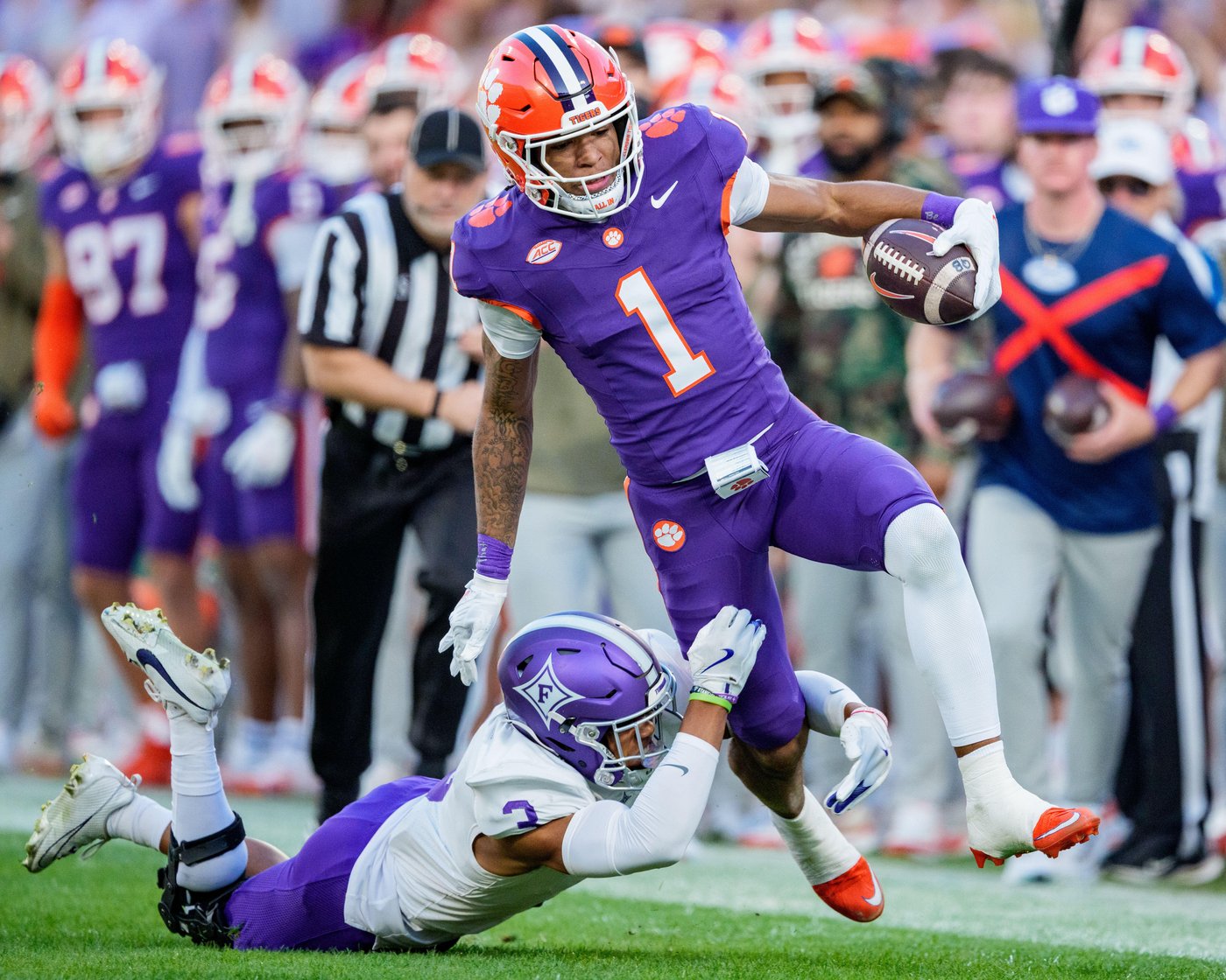 Clemson clinches bowl eligibility with 45-10 win over FCS-member Furman | iNFOnews.ca