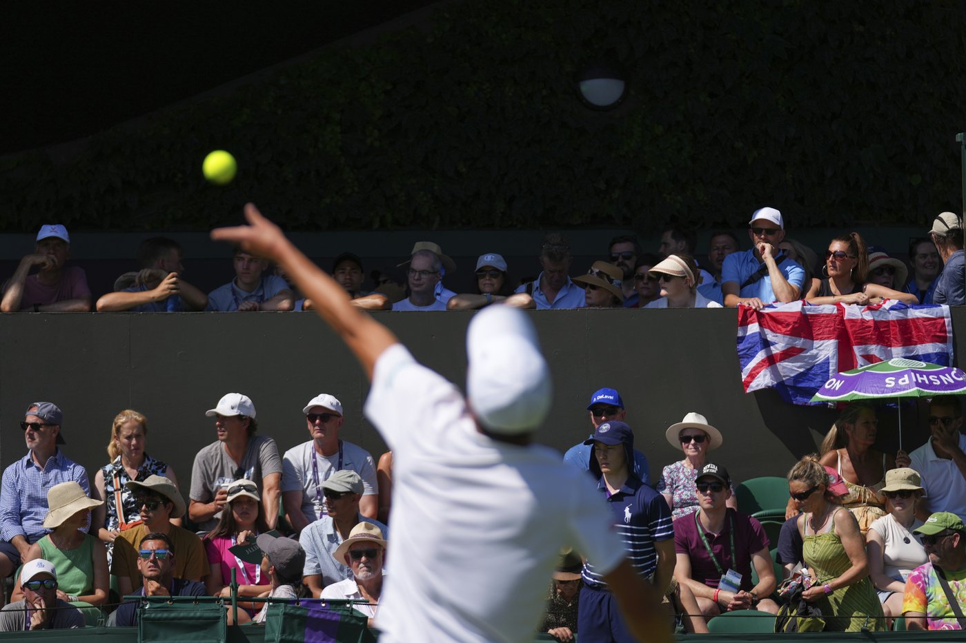 Wimbledon: University of San Diego's British player Tarvet navigates NIL and NCAA rules after win | iNFOnews.ca