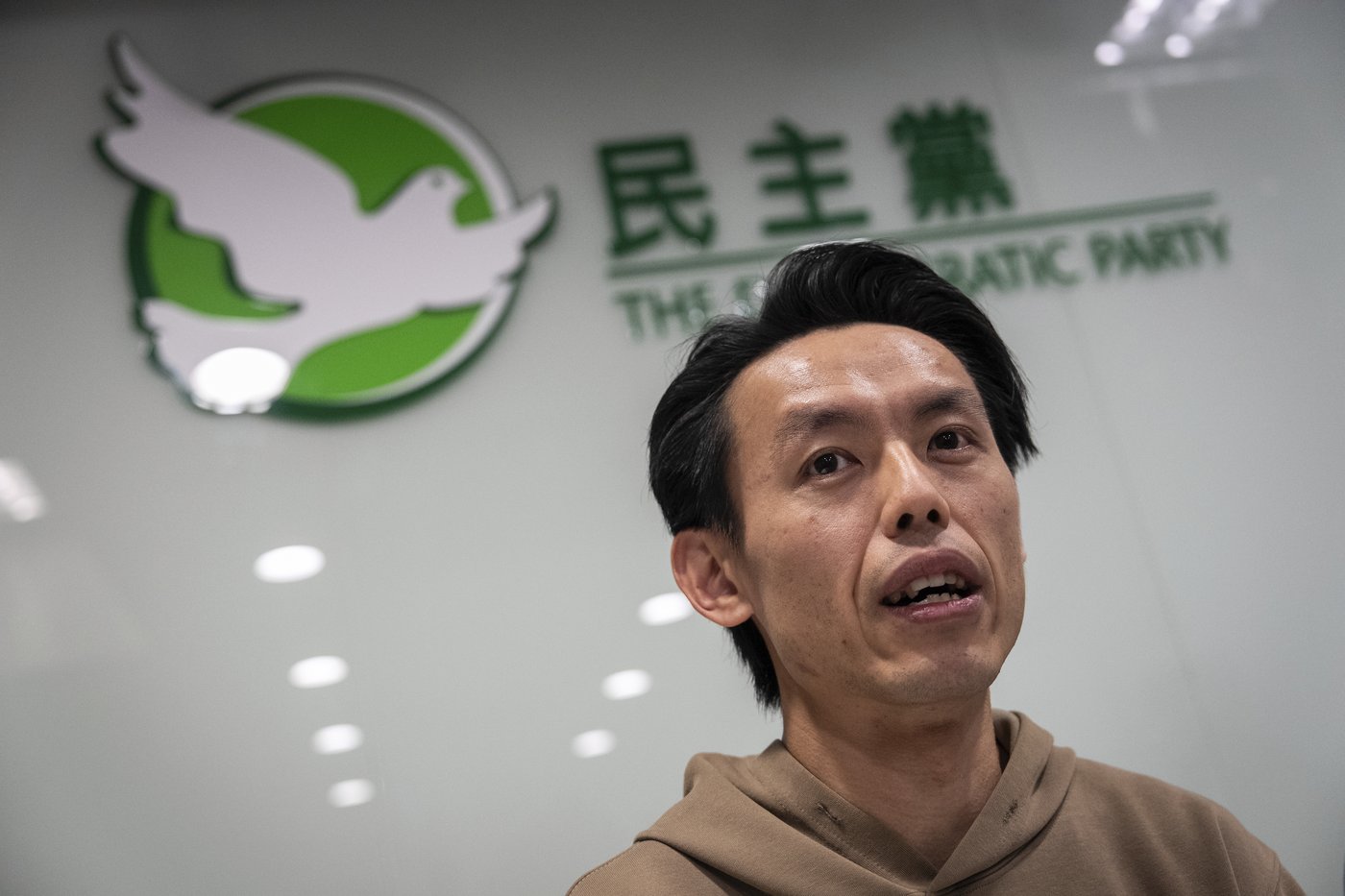Hong Kong's biggest pro-democracy party gets mandate to move closer to disbandment | iNFOnews.ca Hong Kong's biggest pro-democracy party gets mandate to move closer to disbandment | iNFOnews.ca