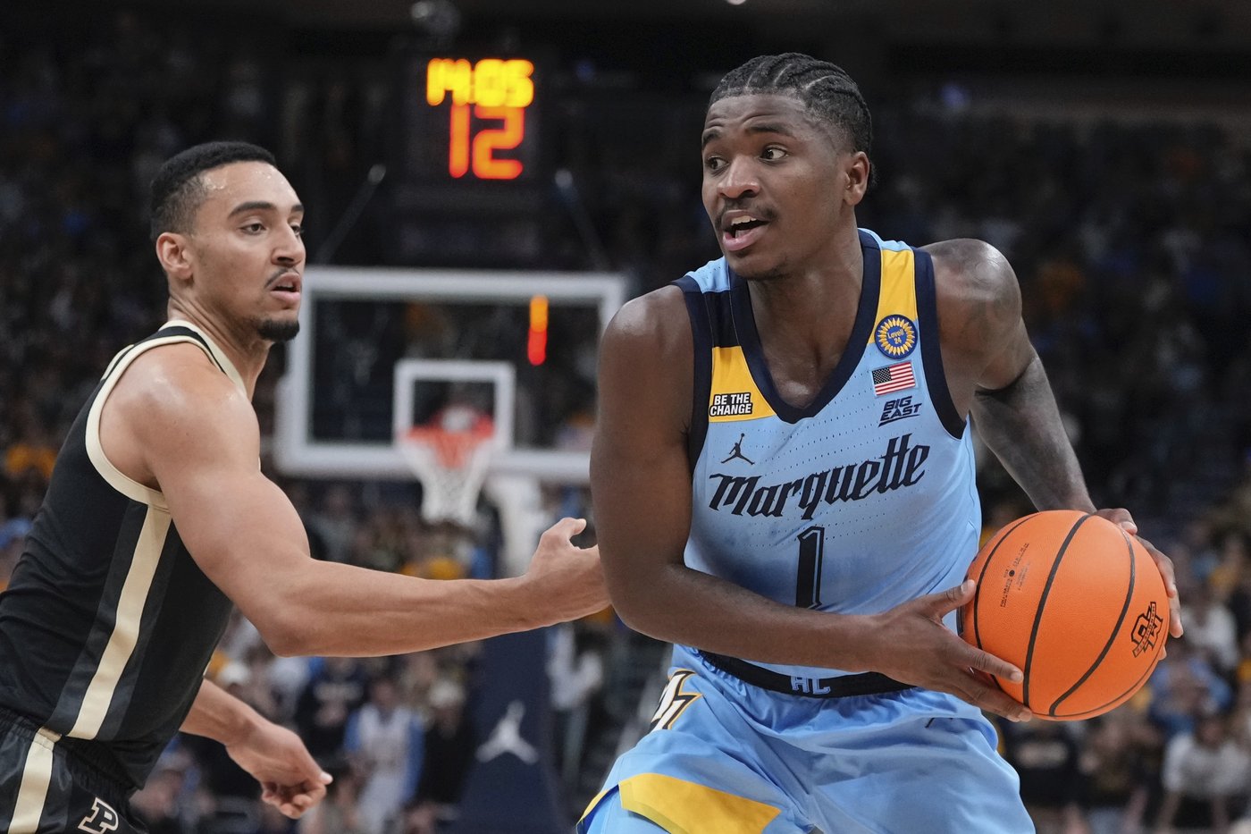 Kam Jones pays tribute to his high school coach with 3rd triple-double in Marquette history | iNFOnews.ca Kam Jones pays tribute to his high school coach with 3rd triple-double in Marquette history | iNFOnews.ca