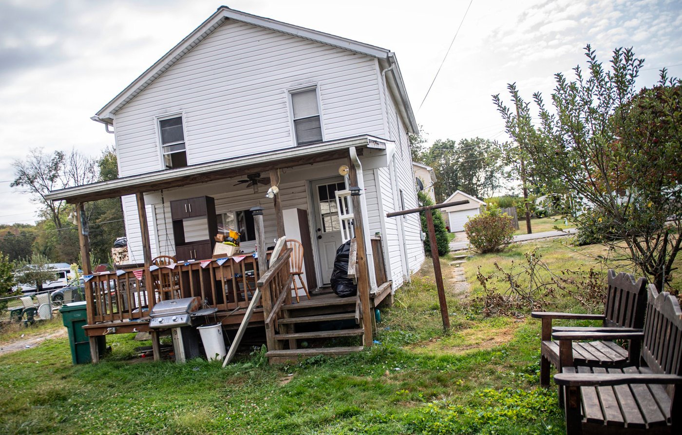 Woman charged with homicide after remains of her 4 infants found in Pennsylvania house | iNFOnews.ca Woman charged with homicide after remains of her 4 infants found in Pennsylvania house | iNFOnews.ca