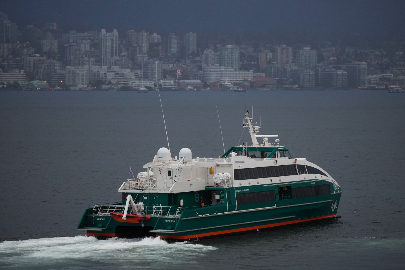 Unionized workers for ferry service between Nanaimo and mainland seek first contract | iNFOnews.ca Unionized workers for ferry service between Nanaimo and mainland seek first contract | iNFOnews.ca