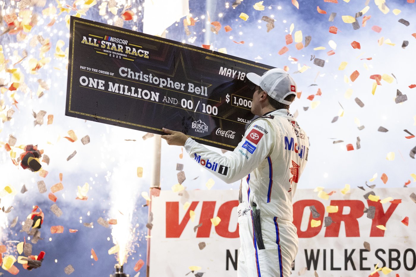 Christopher Bell beats Joey Logano in action-packed NASCAR All-Star Race | iNFOnews.ca Christopher Bell beats Joey Logano in action-packed NASCAR All-Star Race | iNFOnews.ca
