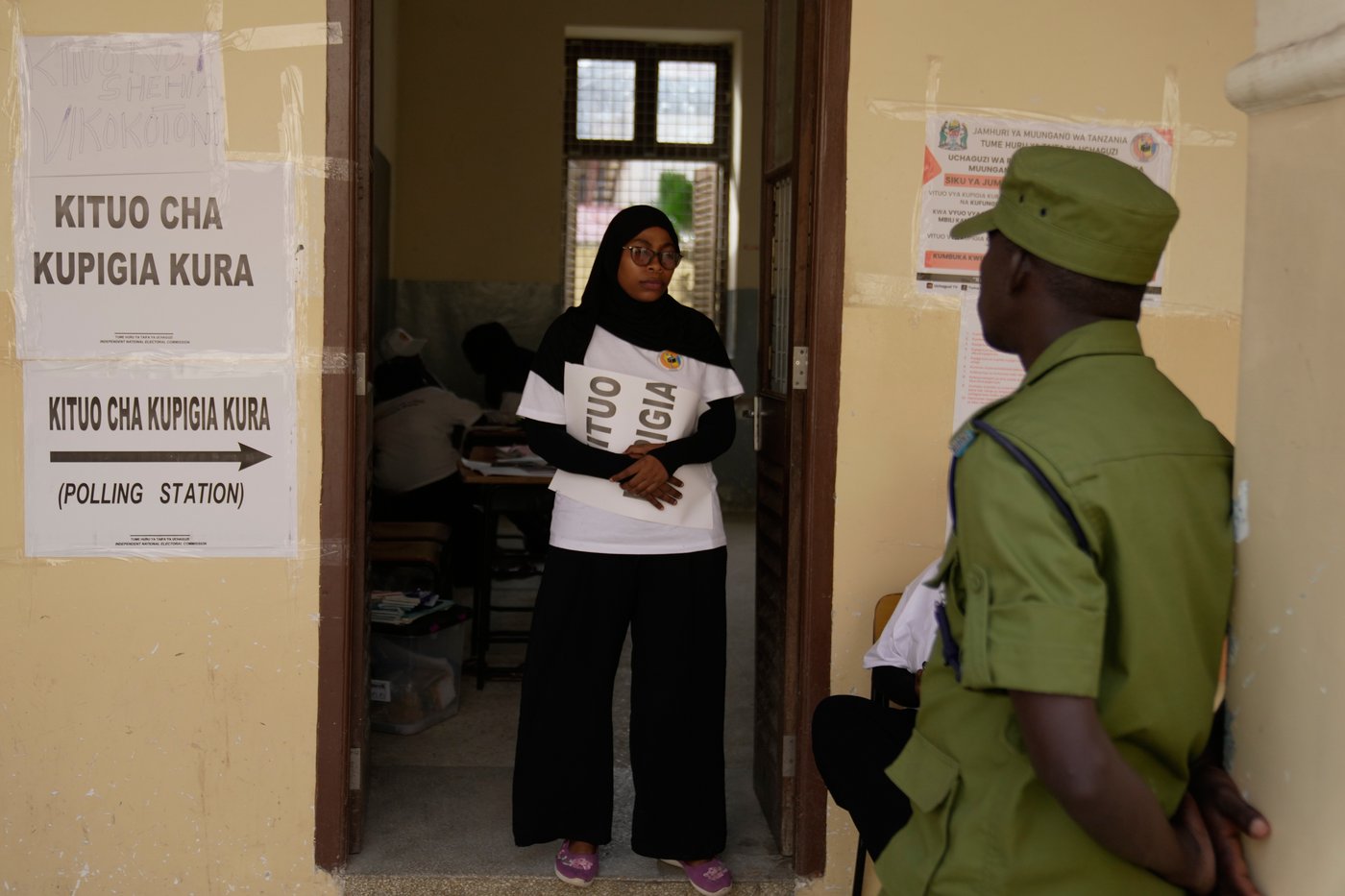Protests in Tanzania spread after a disputed election, with the military on the streets | iNFOnews.ca Protests in Tanzania spread after a disputed election, with the military on the streets | iNFOnews.ca