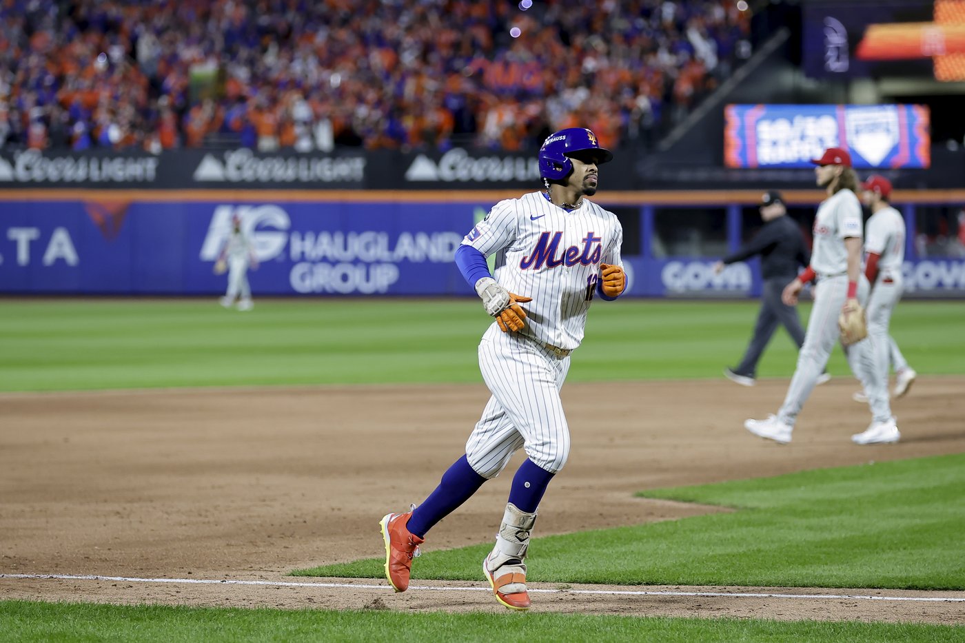 Francisco Lindor's grand slam sends Mets into NLCS with 4-1 win over Phillies in Game 4 of NLDS | iNFOnews.ca Francisco Lindor's grand slam sends Mets into NLCS with 4-1 win over Phillies in Game 4 of NLDS | iNFOnews.ca
