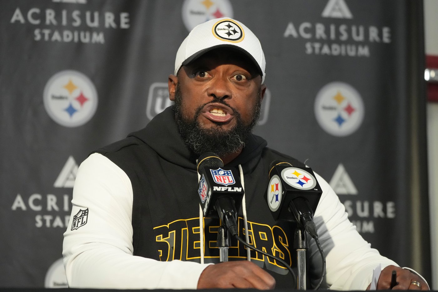 Mike Tomlin: No long-term concerns about Aaron Rodgers after Steelers' loss to Chargers | iNFOnews.ca