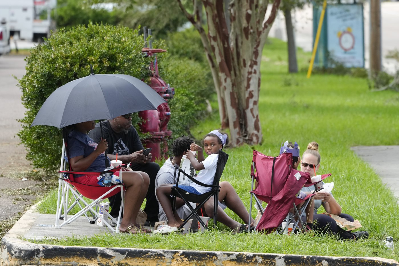 What to know as Florida residents begin cleaning up after Hurricane Milton | iNFOnews.ca What to know as Florida residents begin cleaning up after Hurricane Milton | iNFOnews.ca