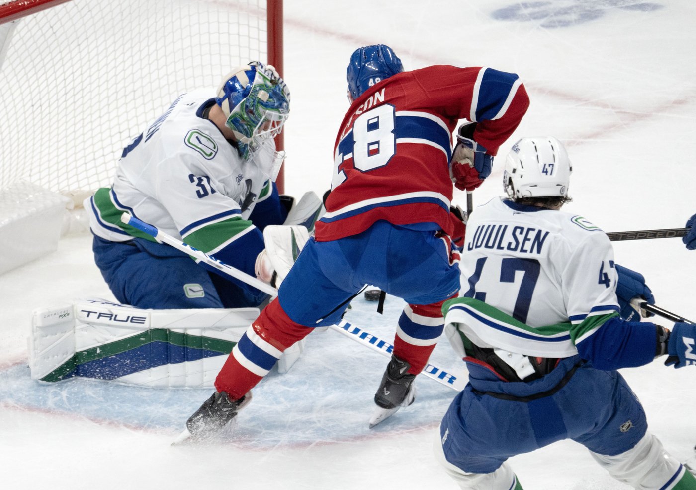 After watching brother Cole win gold, Lane Hutson puts on show for Canadiens | iNFOnews.ca After watching brother Cole win gold, Lane Hutson puts on show for Canadiens | iNFOnews.ca
