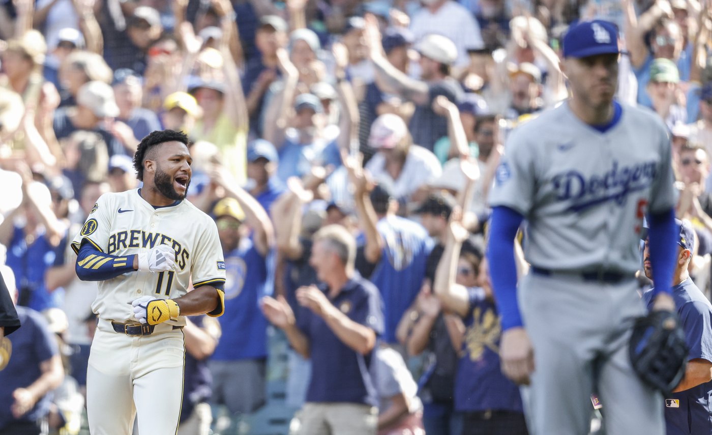 Chourio drives in winning run in 10th as Brewers win 3-2 and hand Dodgers their 6th straight loss | iNFOnews.ca