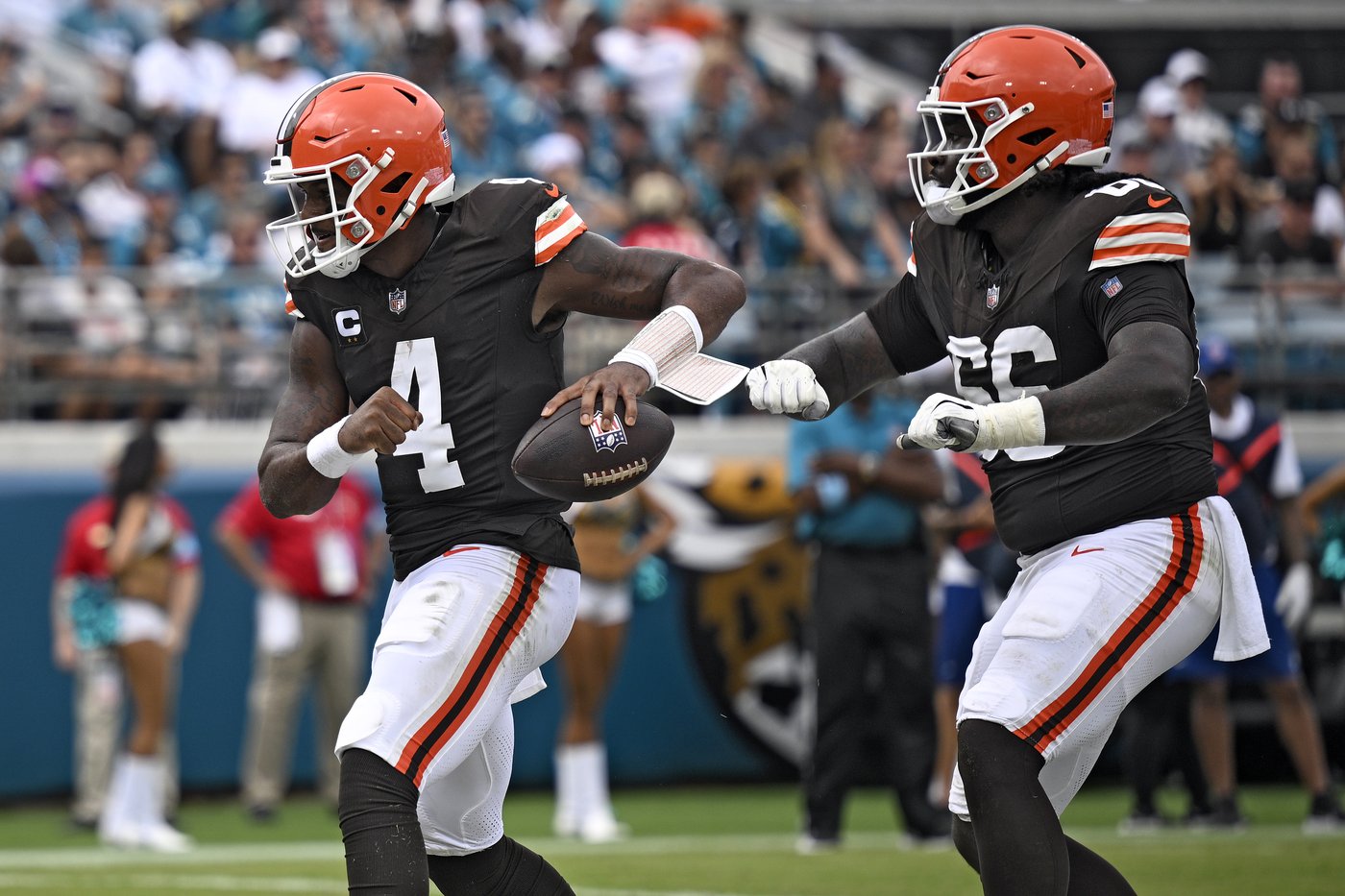 After improving on the road, Deshaun Watson and the Browns return home to face winless Giants | iNFOnews.ca